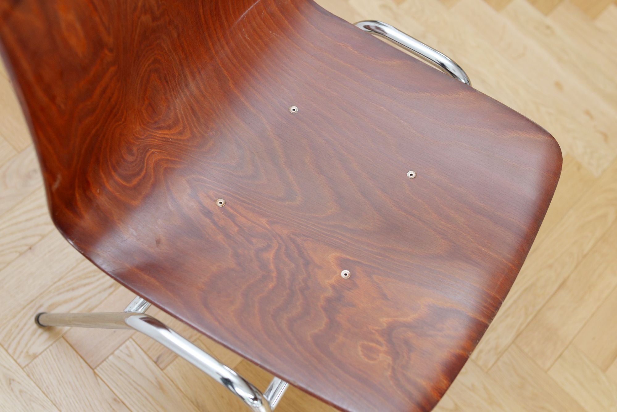 Set_of_4_Pagholz_Plywood_Dining_Chairs_with_Chrome_Frame,_1970s