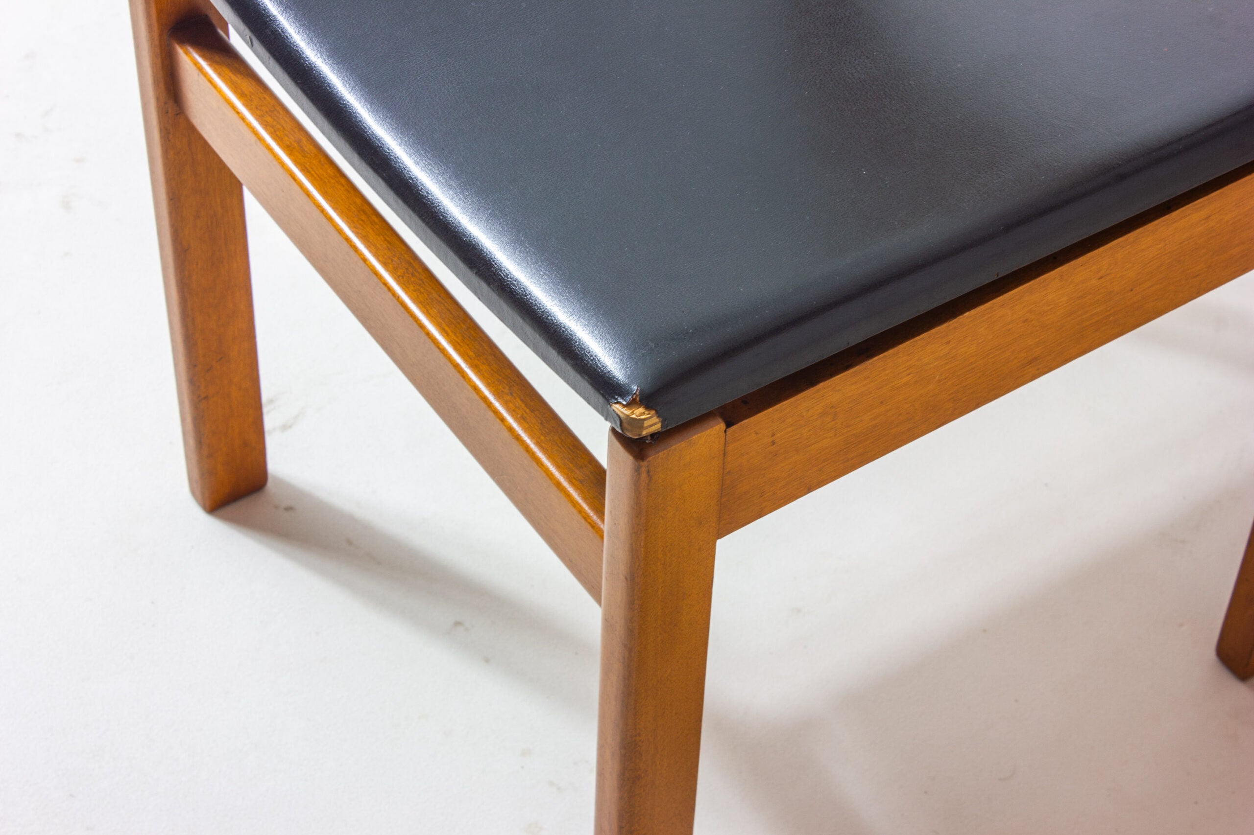 Set_of_6_Abstracta_Dining_Chairs_by_Jos_De_Mey_for_Van_den_Berghe-Pauvers,_1960s