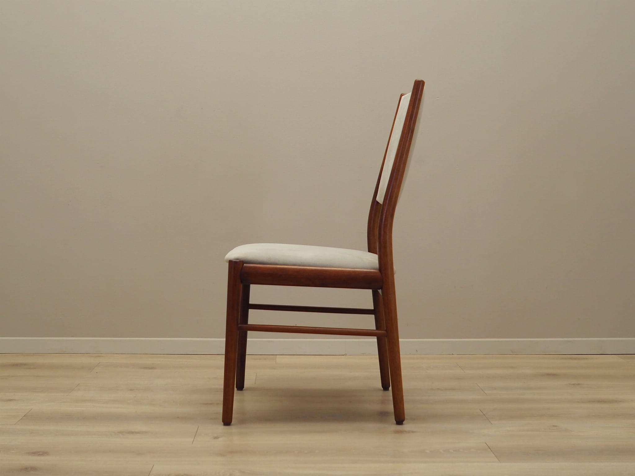 Set_of_6_Chairs,_Skovby_Møbelfabrik,_Mahogany,_1970s,_Denmark