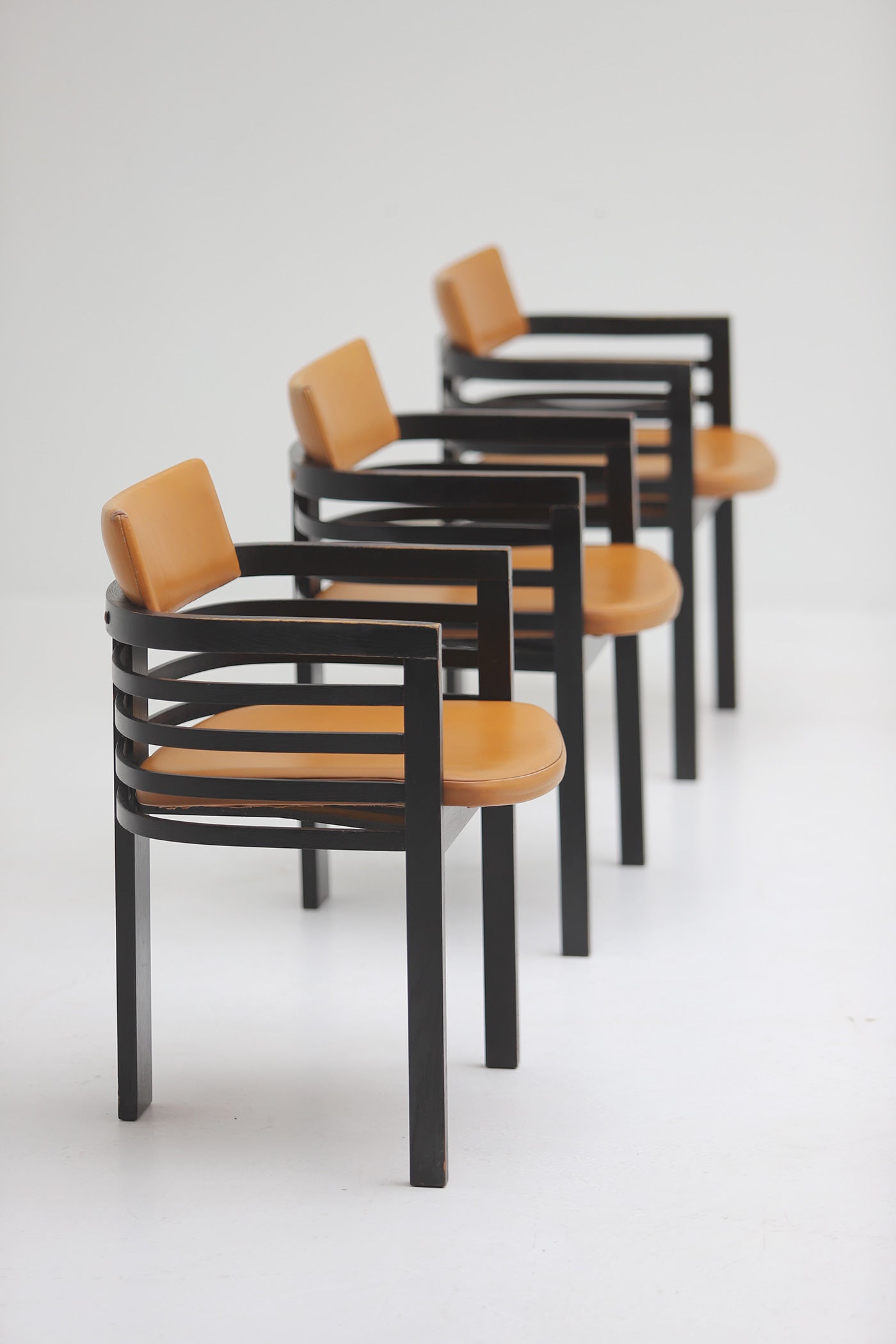 Set_of_6_dining_chairs_by_Jean_Batenburg_for_MI,_Belgium