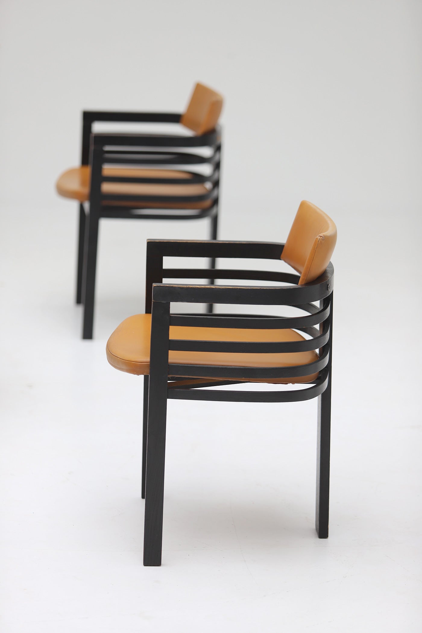 Set_of_6_dining_chairs_by_Jean_Batenburg_for_MI,_Belgium