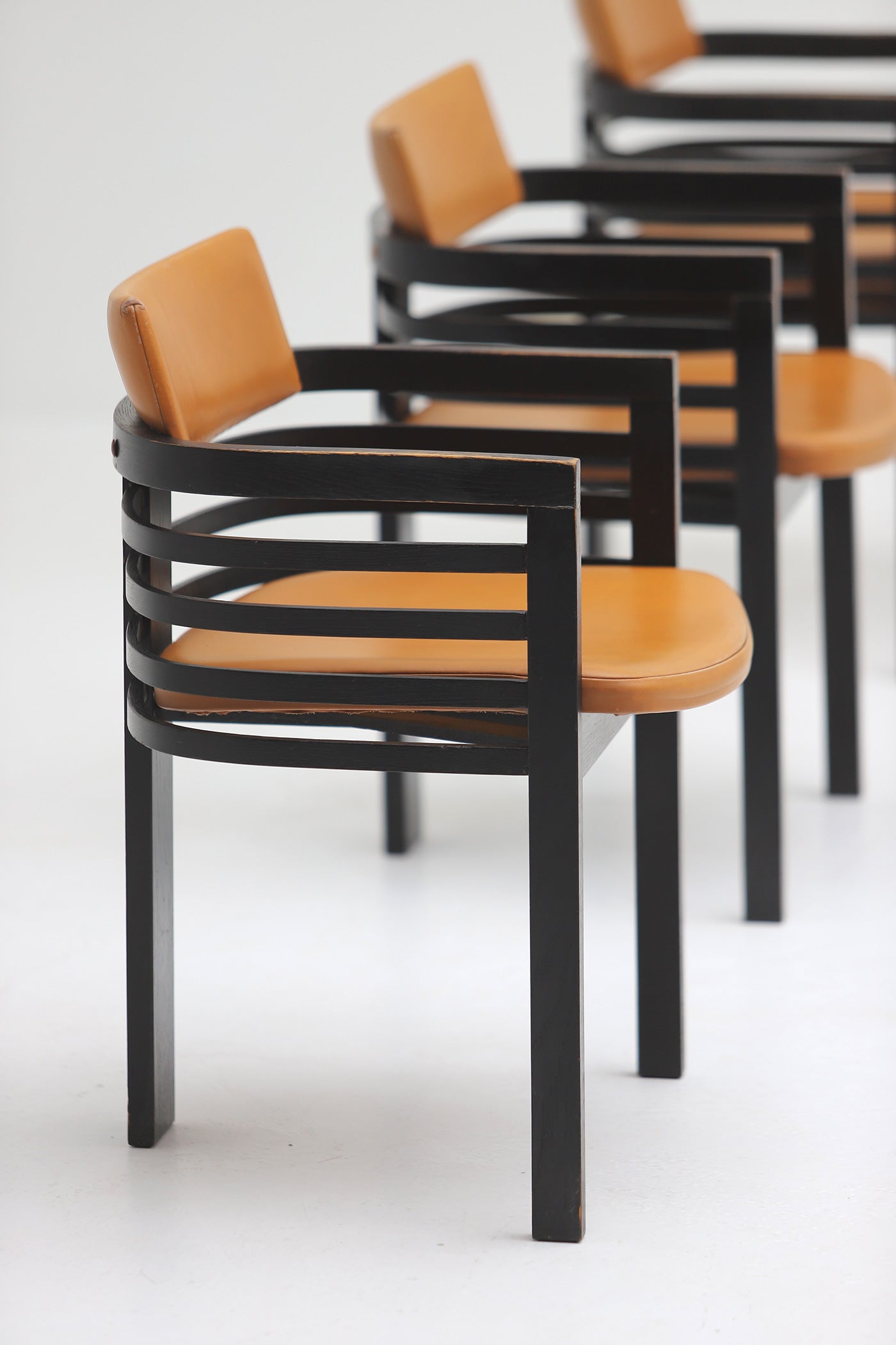 Set_of_6_dining_chairs_by_Jean_Batenburg_for_MI,_Belgium
