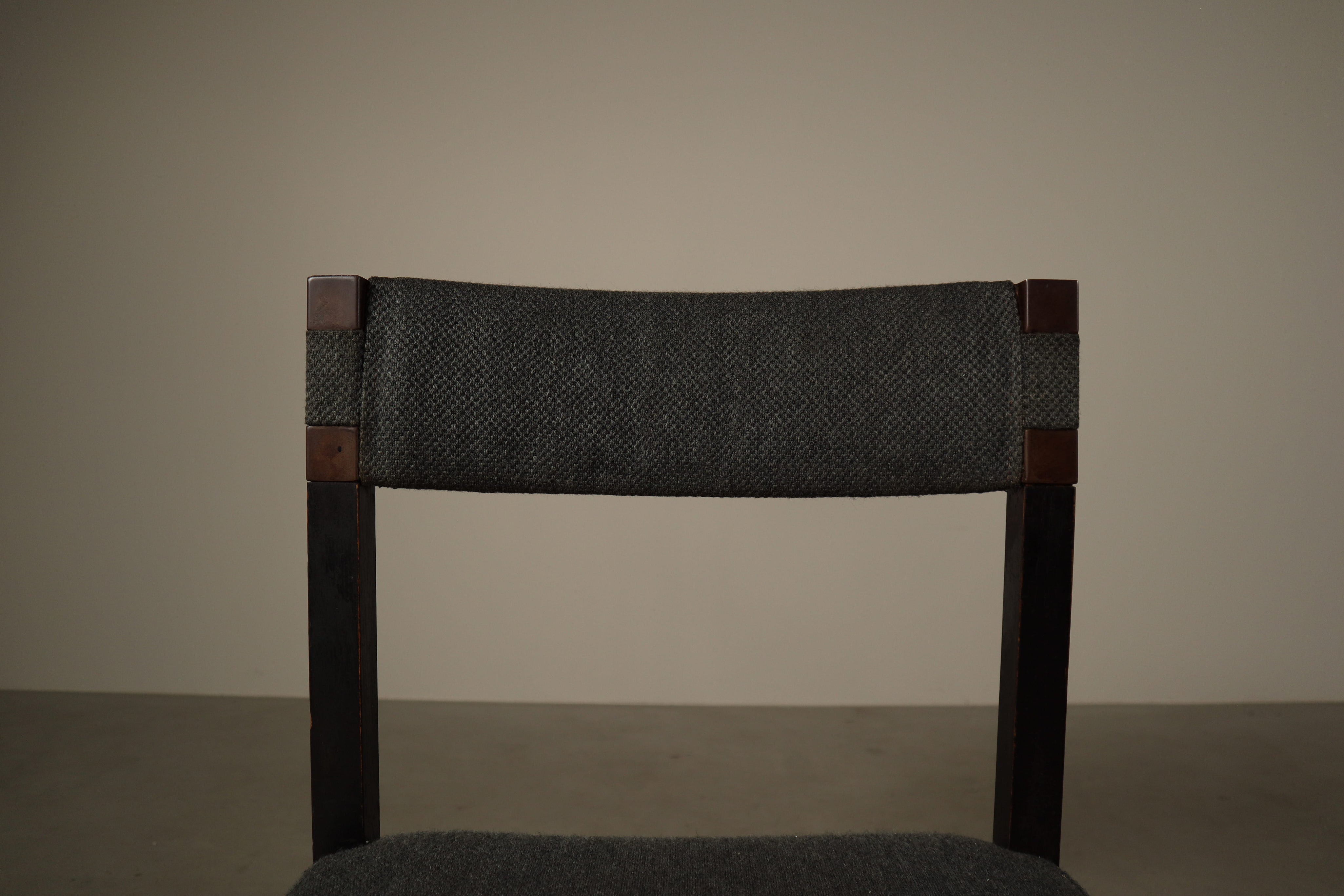 Set_of_6_Jean_Batenburg_Dining_Chairs_for_MI_in_Dark-Stained_Wood_and_Grey_Fabric,_Belgium