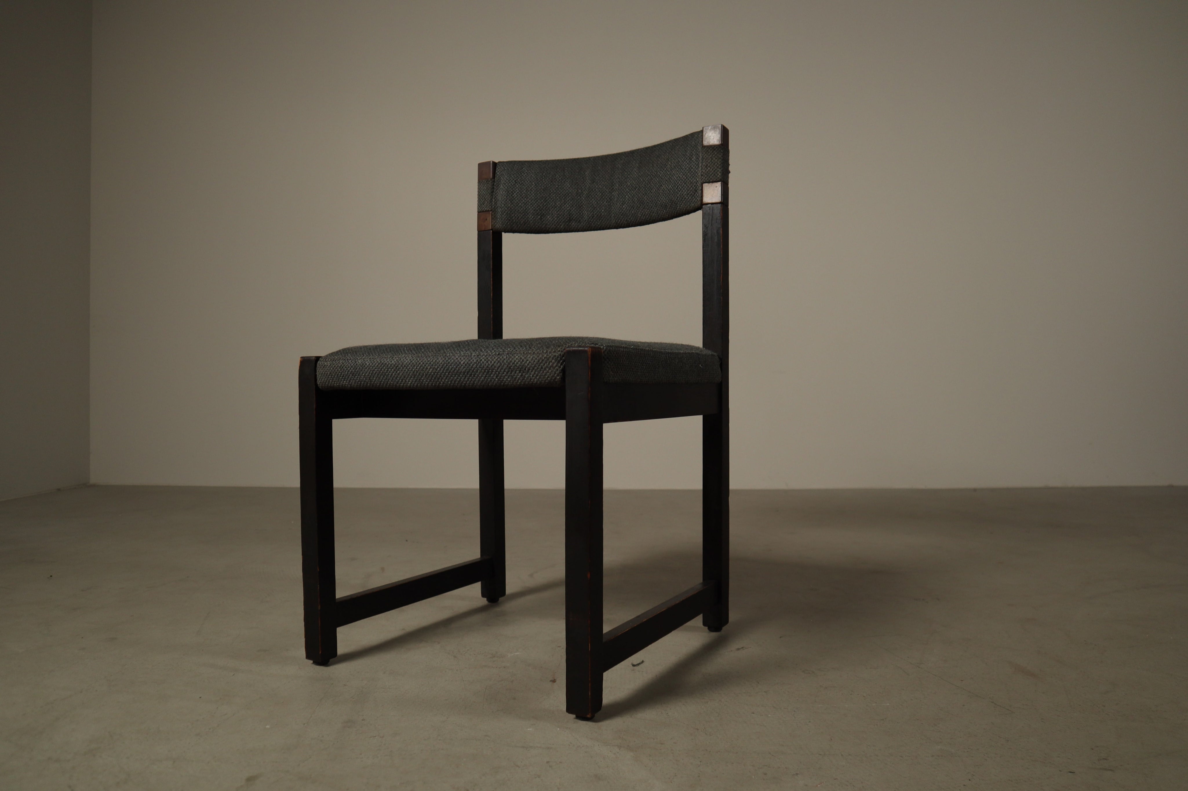 Set_of_6_Jean_Batenburg_Dining_Chairs_for_MI_in_Dark-Stained_Wood_and_Grey_Fabric,_Belgium
