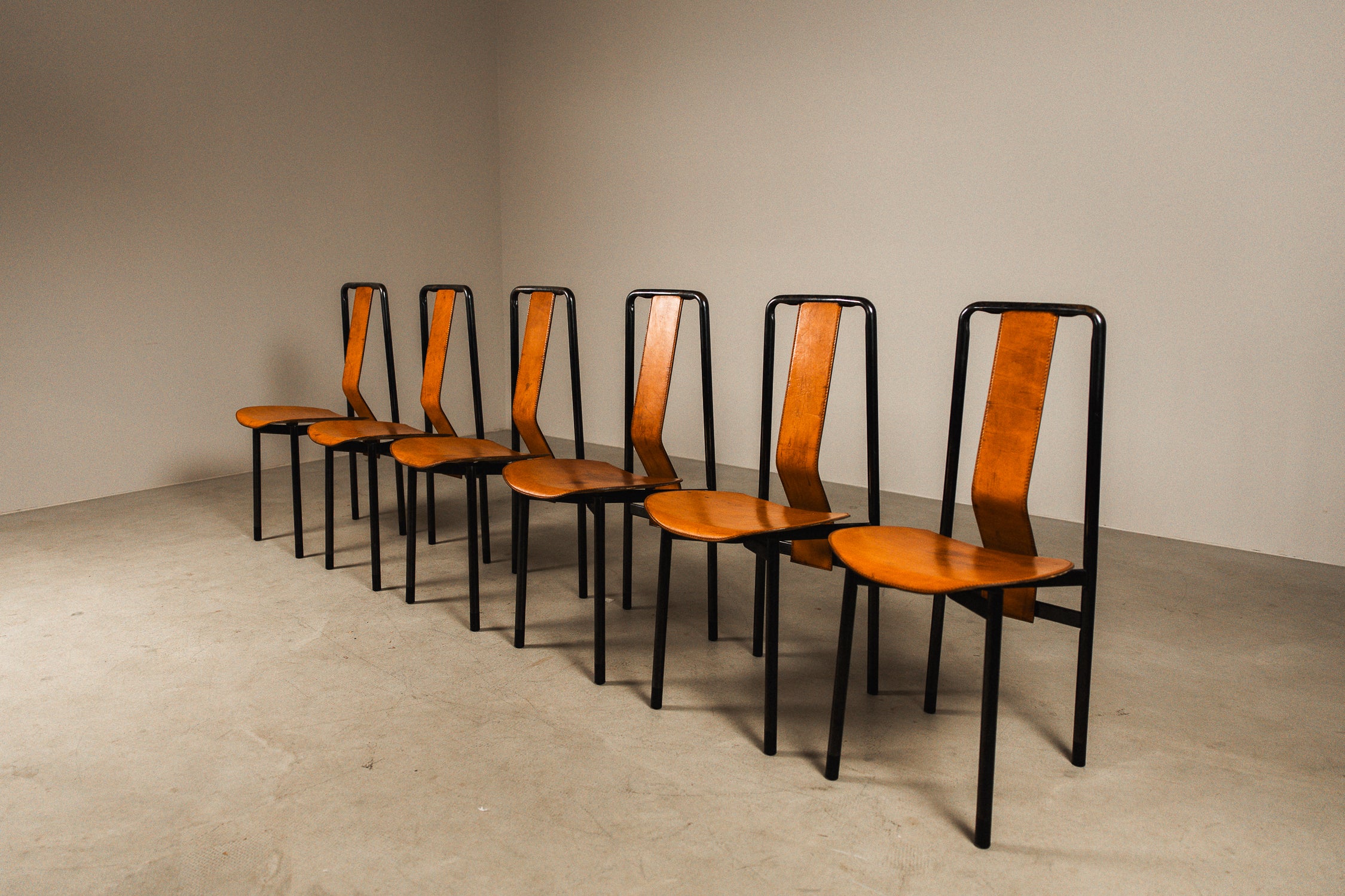Set_of_6_‘Irma’_Dining_Chairs_by_Achille_Castiglioni_for_Zanotta,_Italy_1979