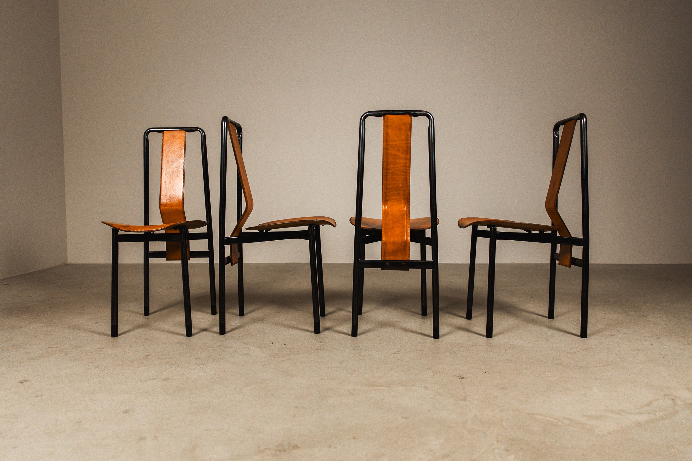 Set_of_6_‘Irma’_Dining_Chairs_by_Achille_Castiglioni_for_Zanotta,_Italy_1979