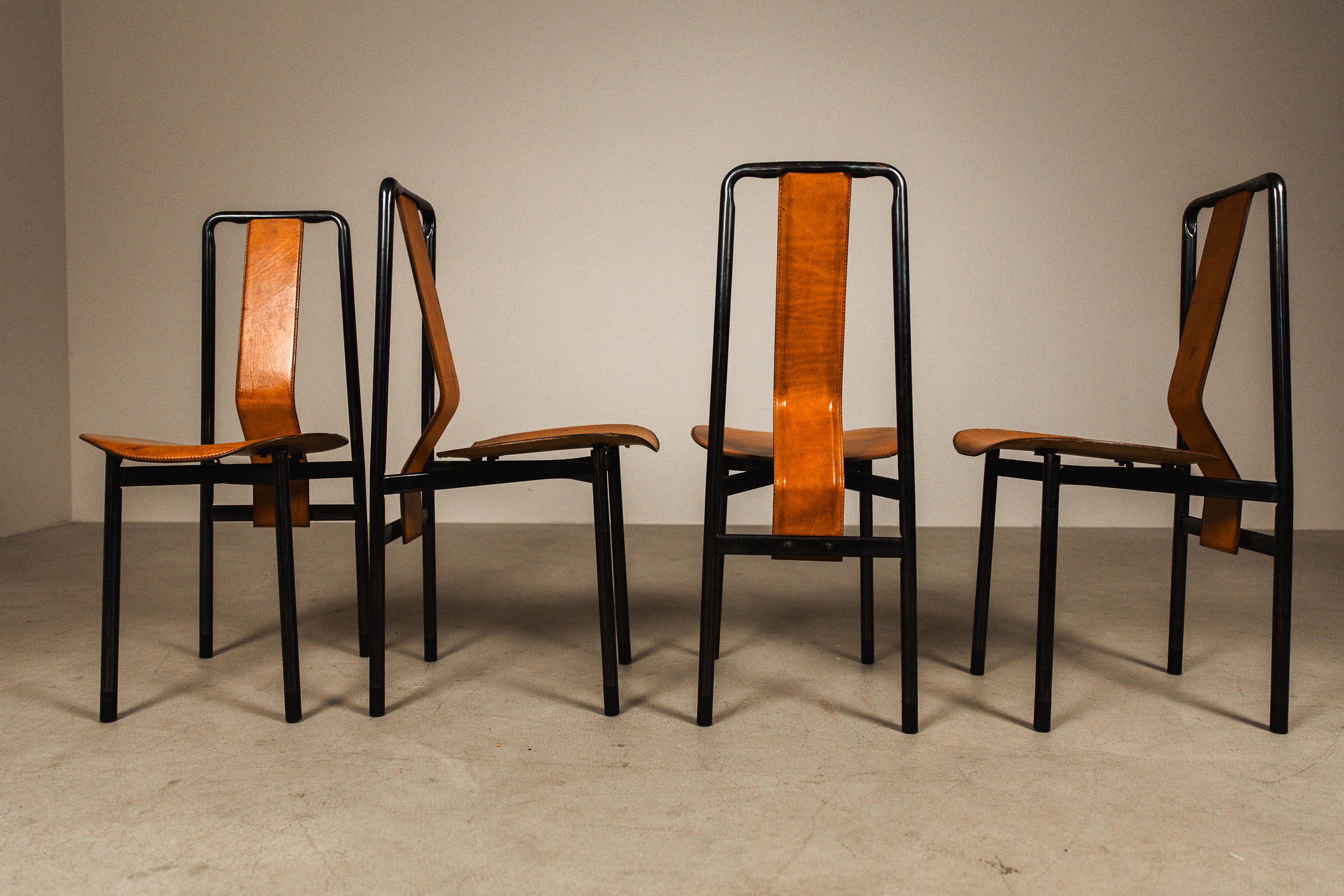 Set_of_6_‘Irma’_Dining_Chairs_by_Achille_Castiglioni_for_Zanotta,_Italy_1979