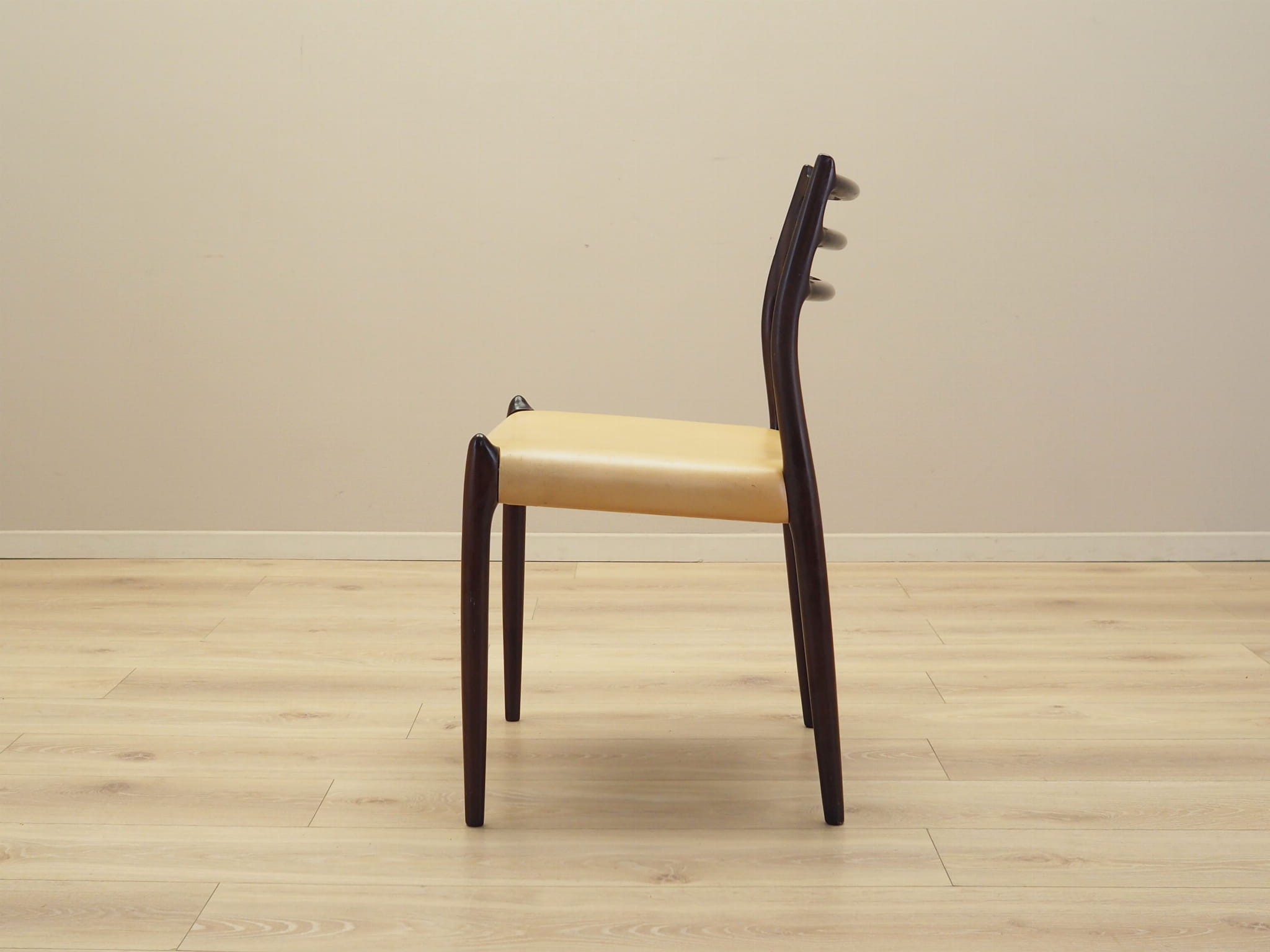 Set_of_6_Mahogany_Chairs,_Niels_Otto_Møller,_1960s,_Denmark