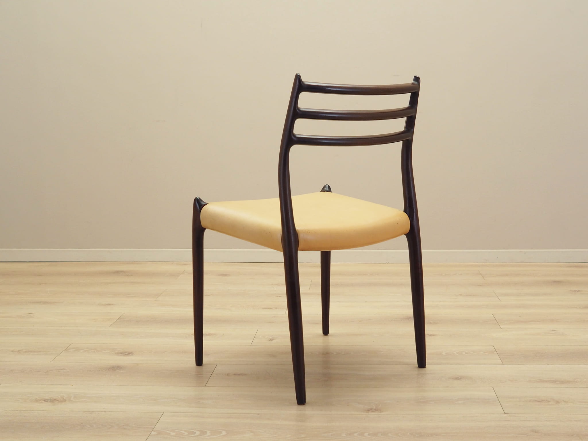 Set_of_6_Mahogany_Chairs,_Niels_Otto_Møller,_1960s,_Denmark