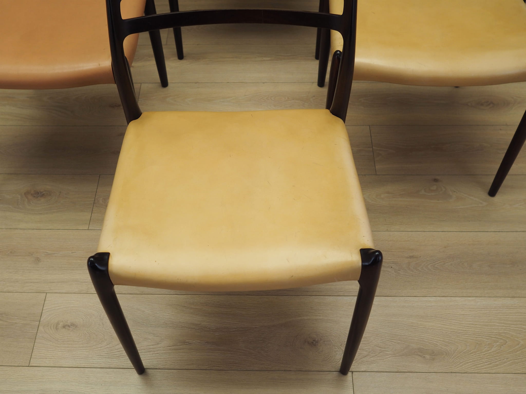 Set_of_6_Mahogany_Chairs,_Niels_Otto_Møller,_1960s,_Denmark