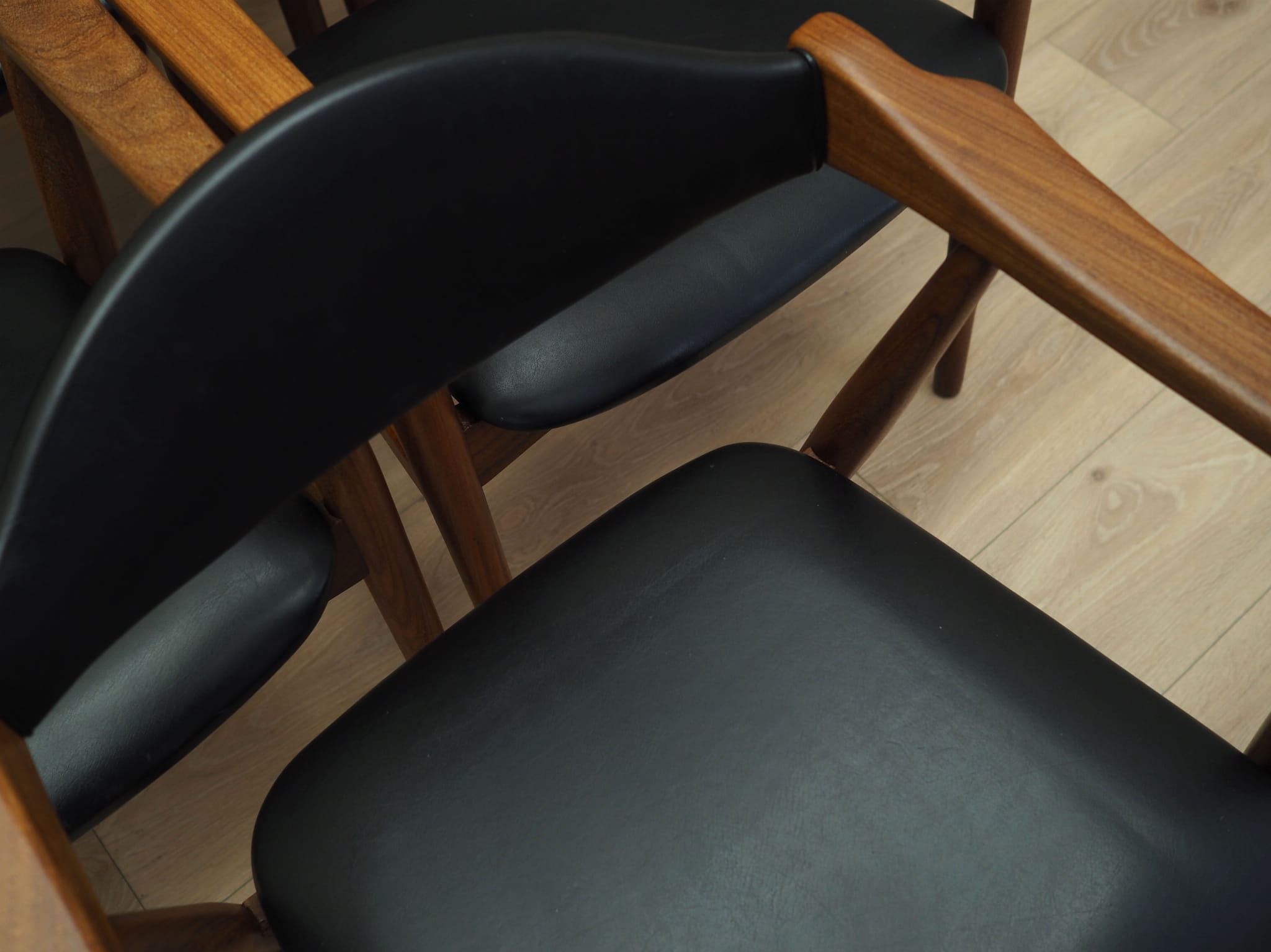 Set_of_6_Teak_Chairs,_Farstrup_Møbler,_Wood,_1970s,_Denmark