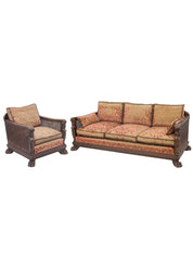 Set_of_Sofa_and_Armchair_from_Renaissance_in_Walnut_from_19th_century