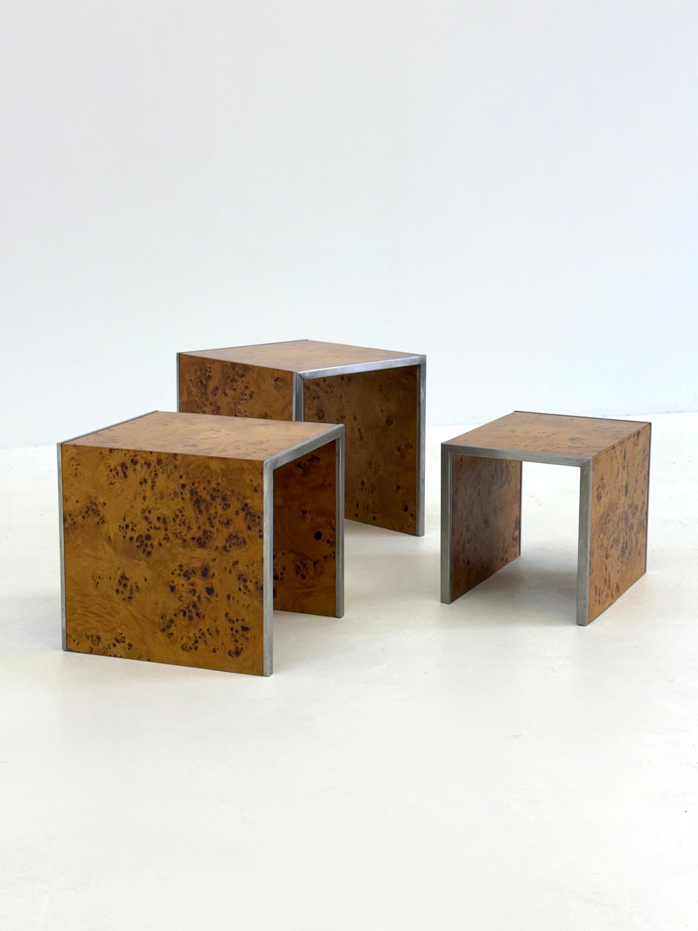 Set_of_3_Nesting_Tables_by_Tommaso_Barbi_in_Burl_Wood_and_Chrome,_Italy