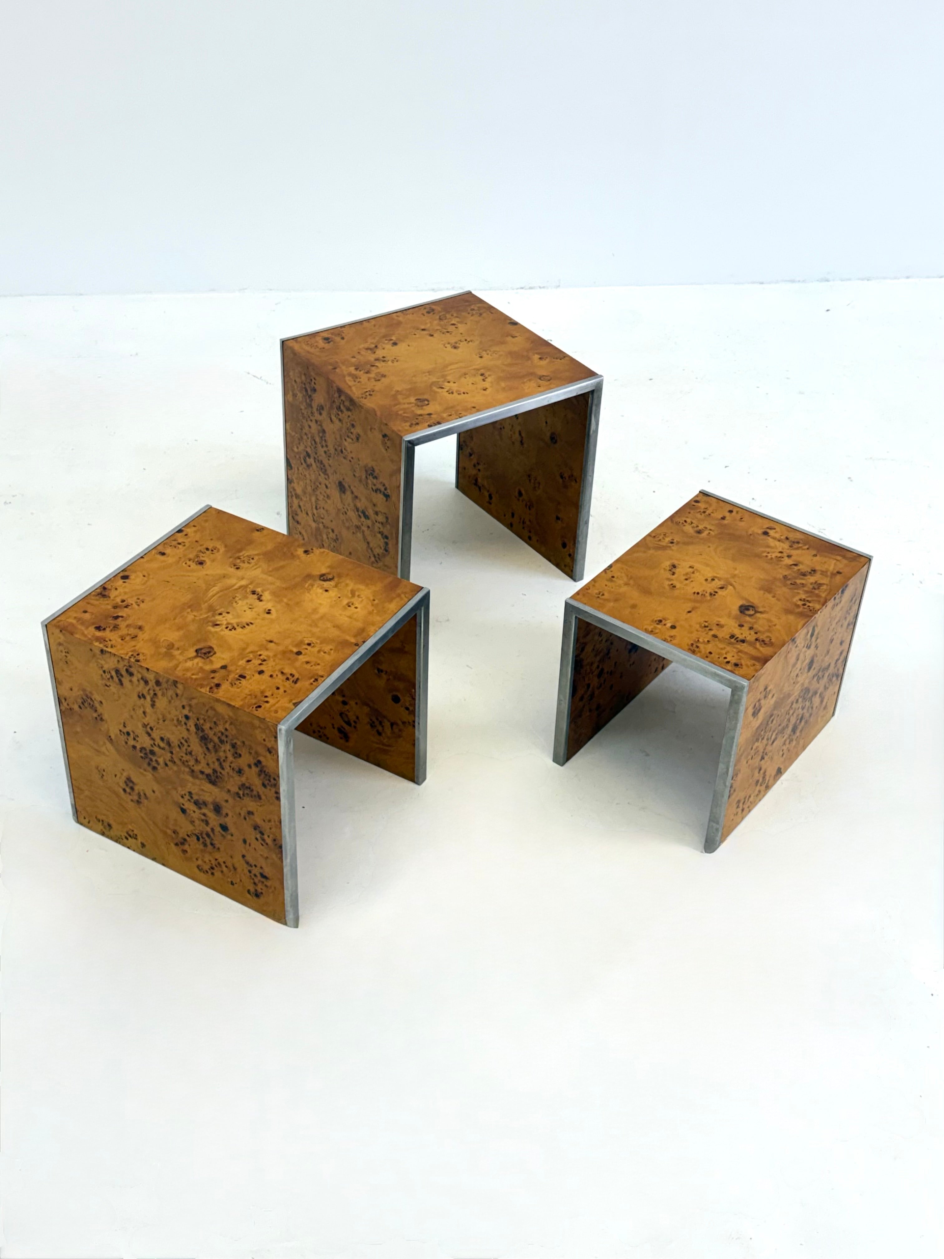Set_of_3_Nesting_Tables_by_Tommaso_Barbi_in_Burl_Wood_and_Chrome,_Italy
