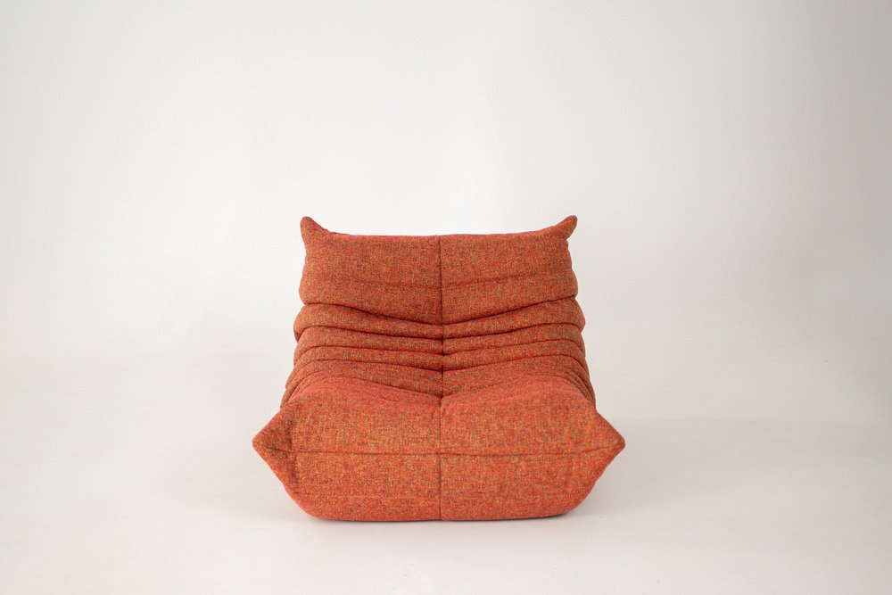 Set_of_Togo_Lounge_Chair_and_Pouf_by_Michel_Ducaroy_for_Ligne_Roset,_Crimson_Tweed_Fabric,_France,_1981