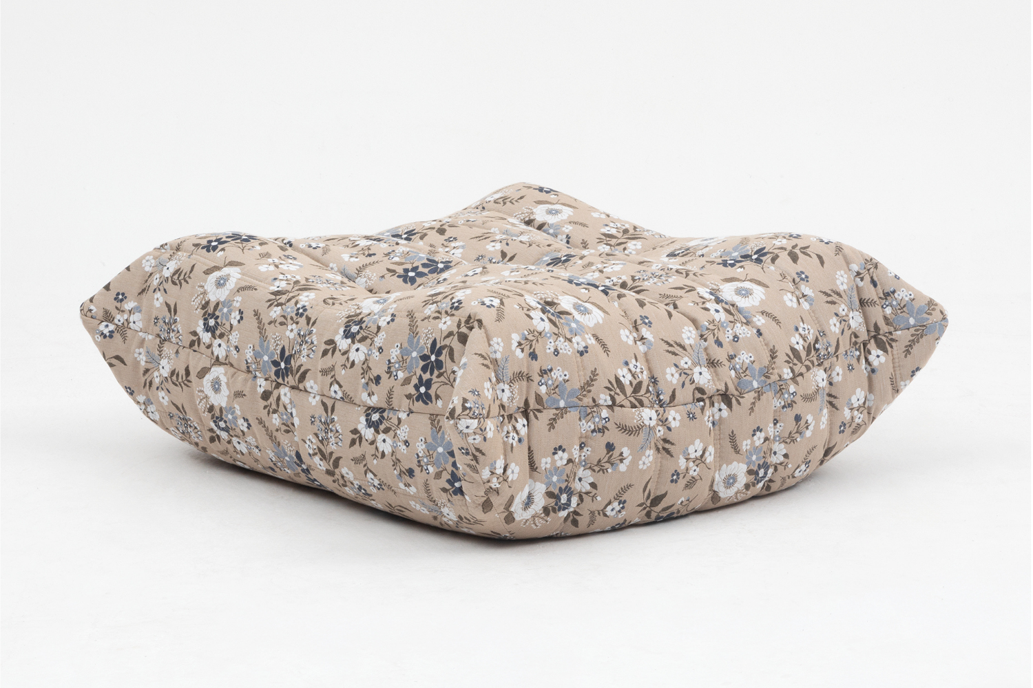 Set_of_Togo_Lounge_Chair_and_Pouf_by_Michel_Ducaroy_for_Ligne_Roset,_Flower_Pattern,_France,_1980