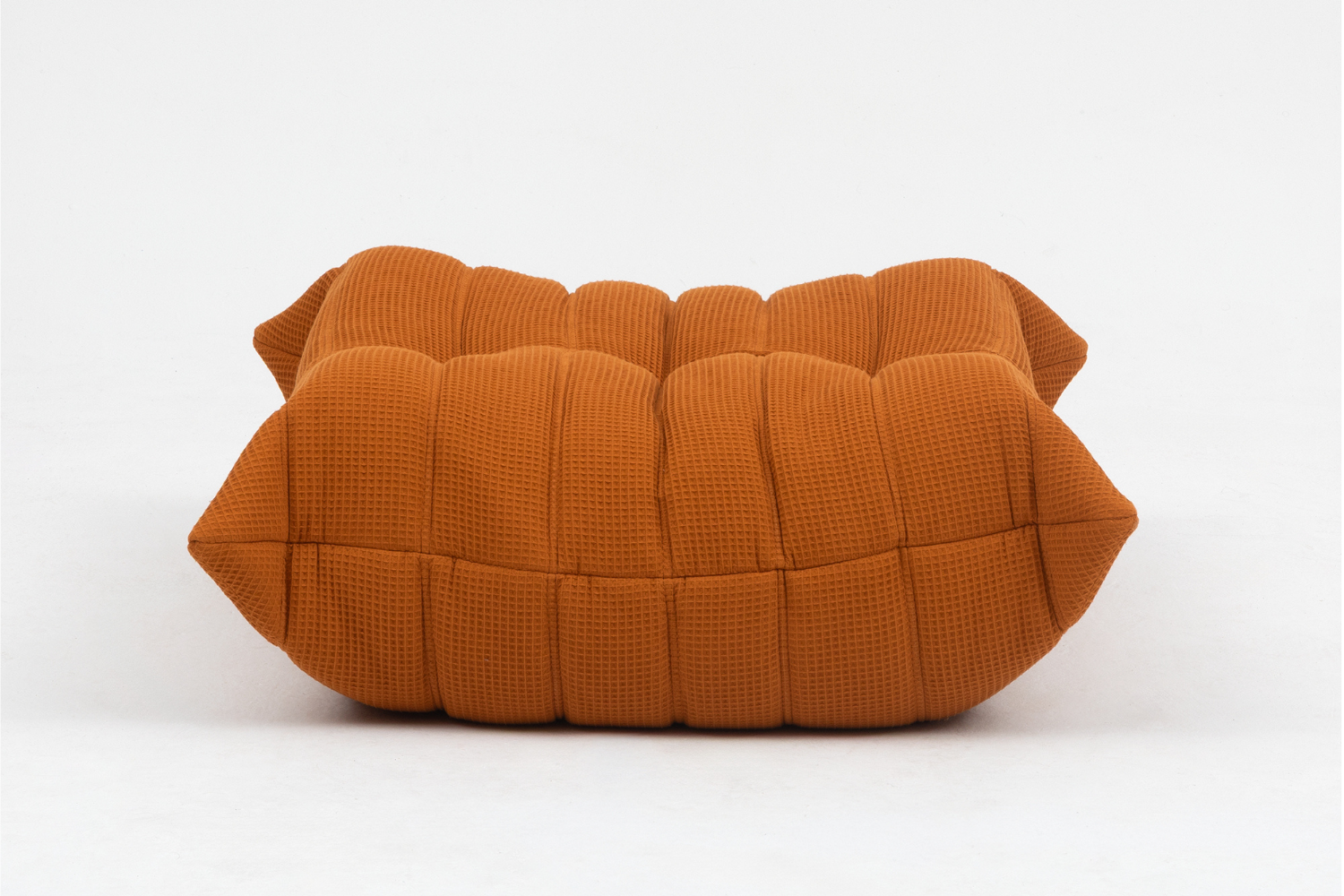 Set_of_Togo_Lounge_Chair_and_Pouf_by_Michel_Ducaroy_for_Ligne_Roset,_Orange_Fabric,_France,_1975