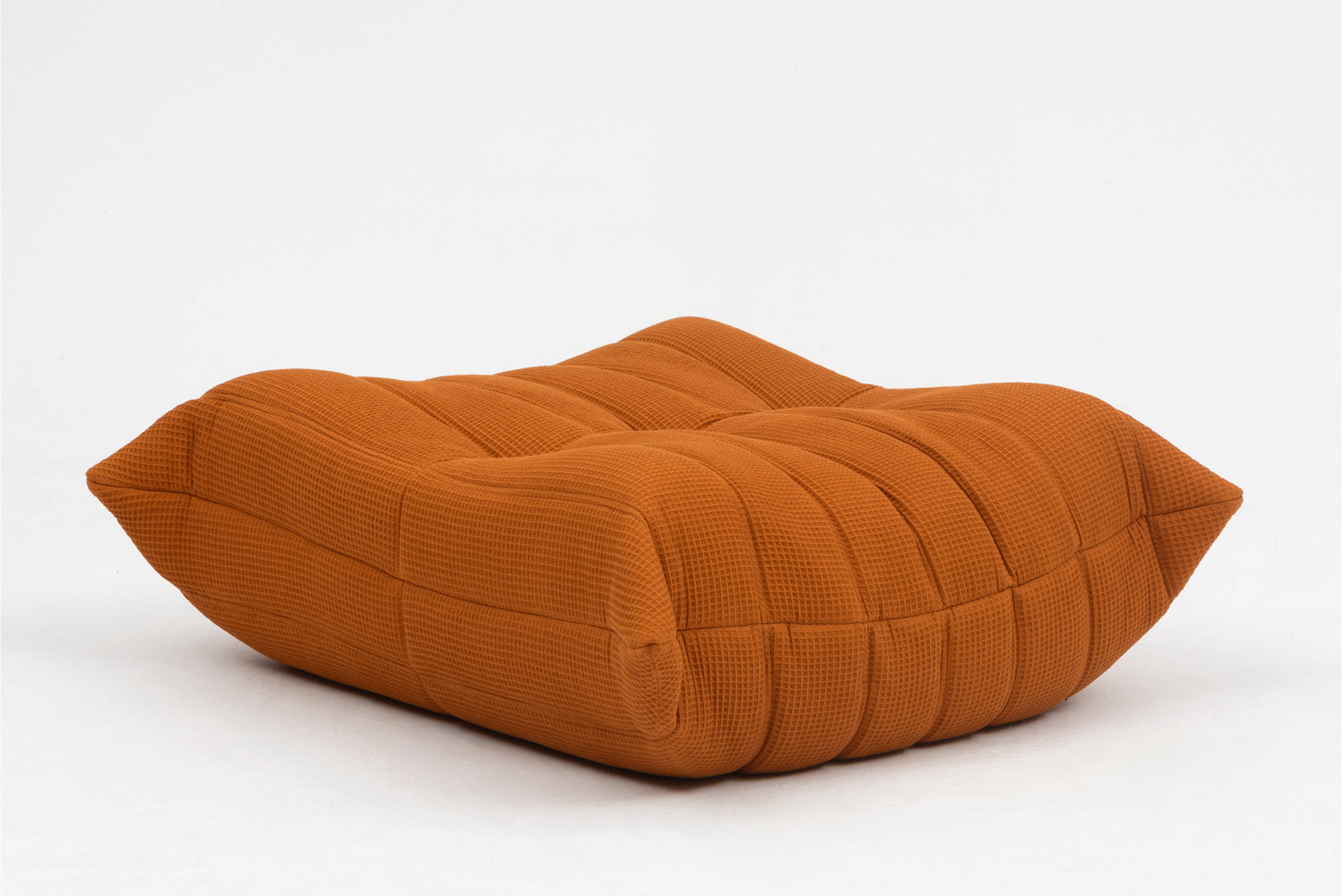 Set_of_Togo_Lounge_Chair_and_Pouf_by_Michel_Ducaroy_for_Ligne_Roset,_Orange_Fabric,_France,_1975