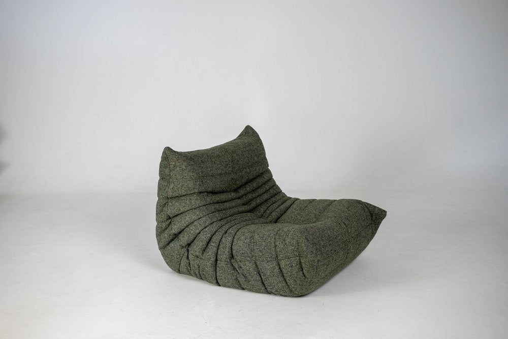 Set_of_Togo_Lounge_Chair_and_Pouf_by_Michel_Ducaroy_for_Ligne_Roset,_Grey_Tweed_Fabric,_France,_1973
