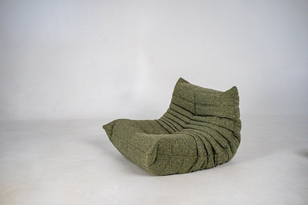 Set_of_Togo_Lounge_Chair_and_Pouf_by_Michel_Ducaroy_for_Ligne_Roset,_Mocha_Loop_Fabric,_France,_1974