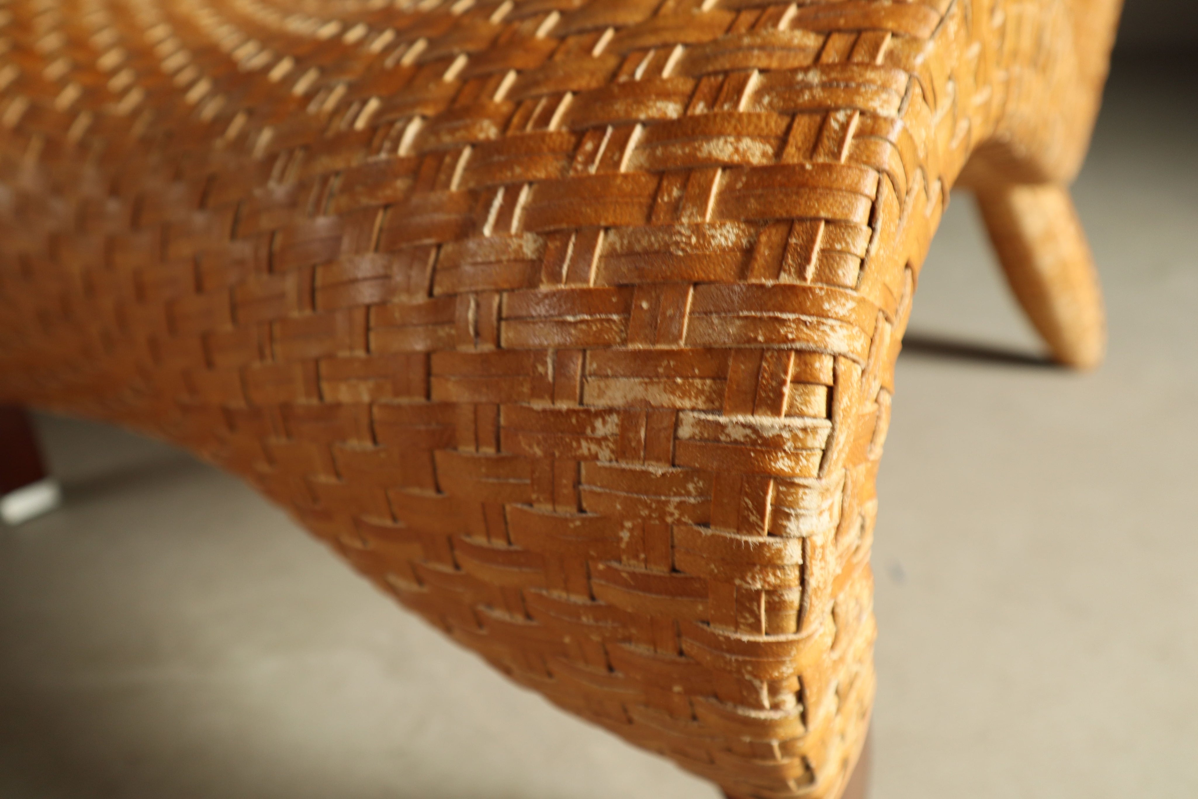 Set_of_2_Antonio_Citterio_‘Compagnia_delle_Filippine’_lounge_chairs,_B&B_Italia,_1993