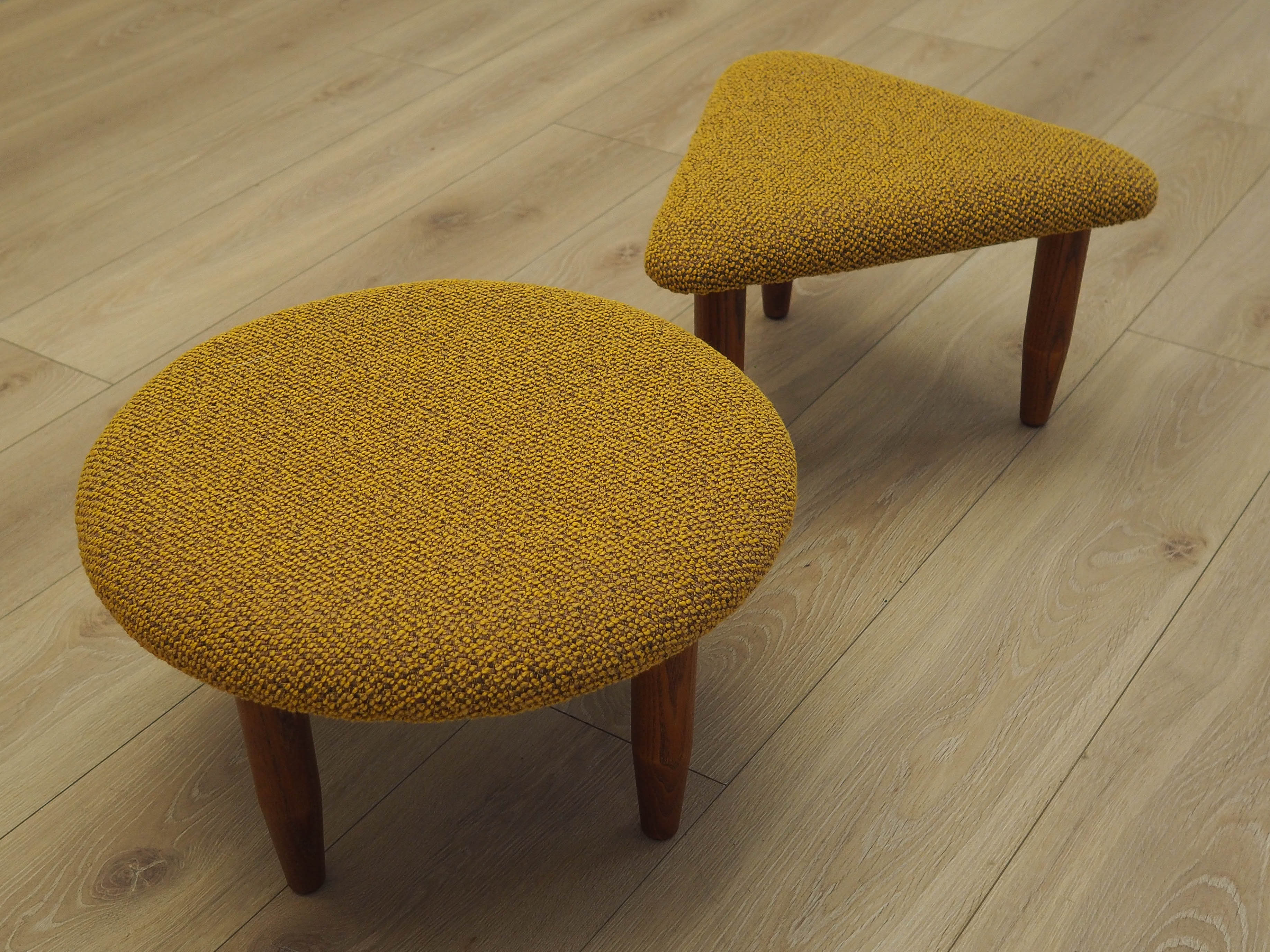 Set_of_2_Footstools,_Beech_Wood,_Mustard_Fabric,_1990s_Denmark