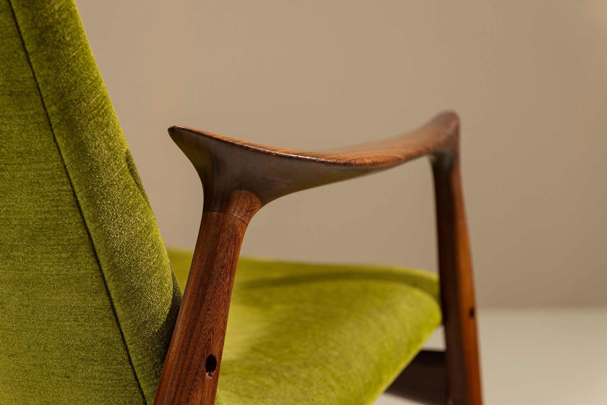Set_of_2_Arne_Hovmand-Olsen_Teak_Lounge_Chairs,_Denmark_1950s
