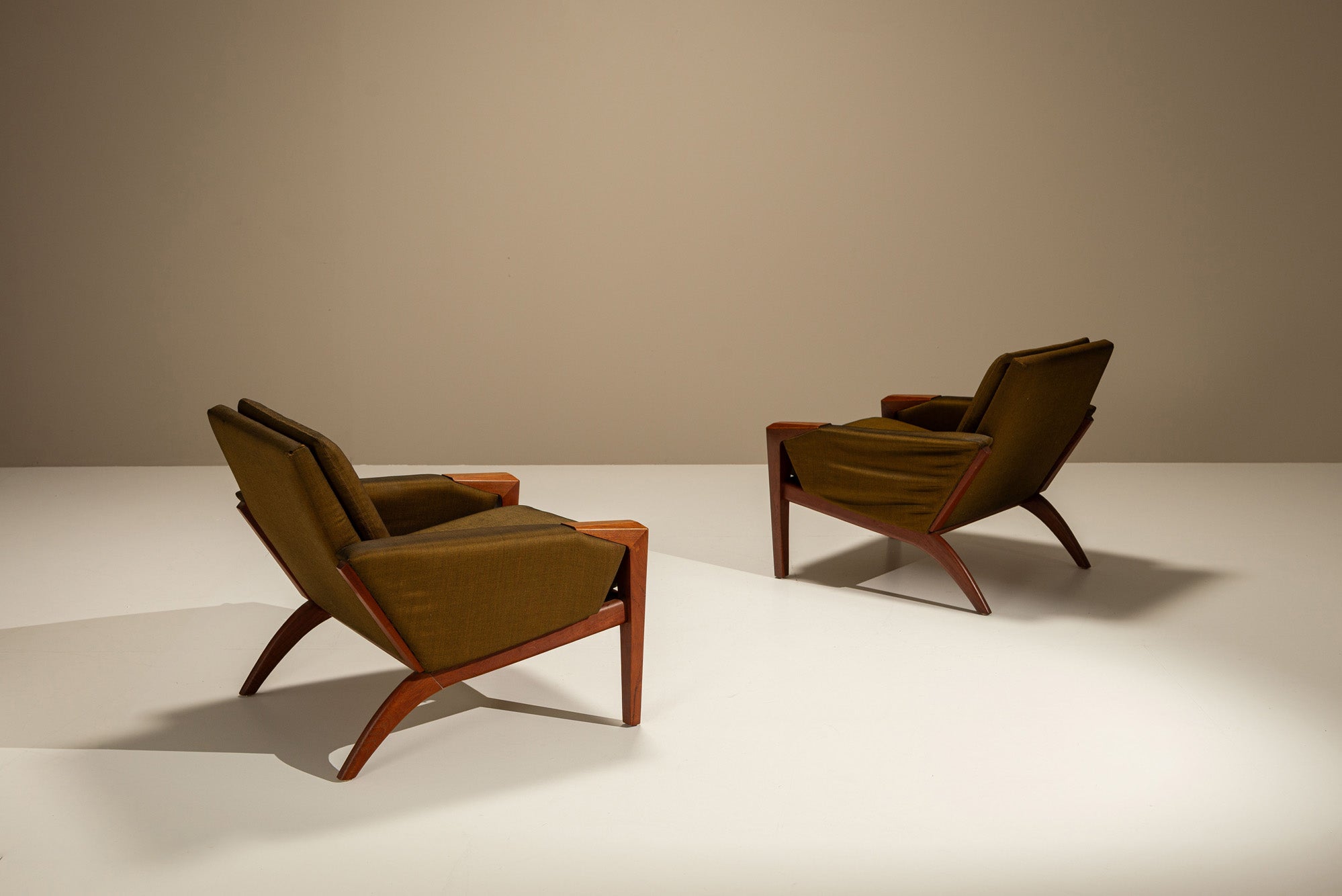 Set_of_2_Teak_Lounge_Chairs,_1960s,_Denmark