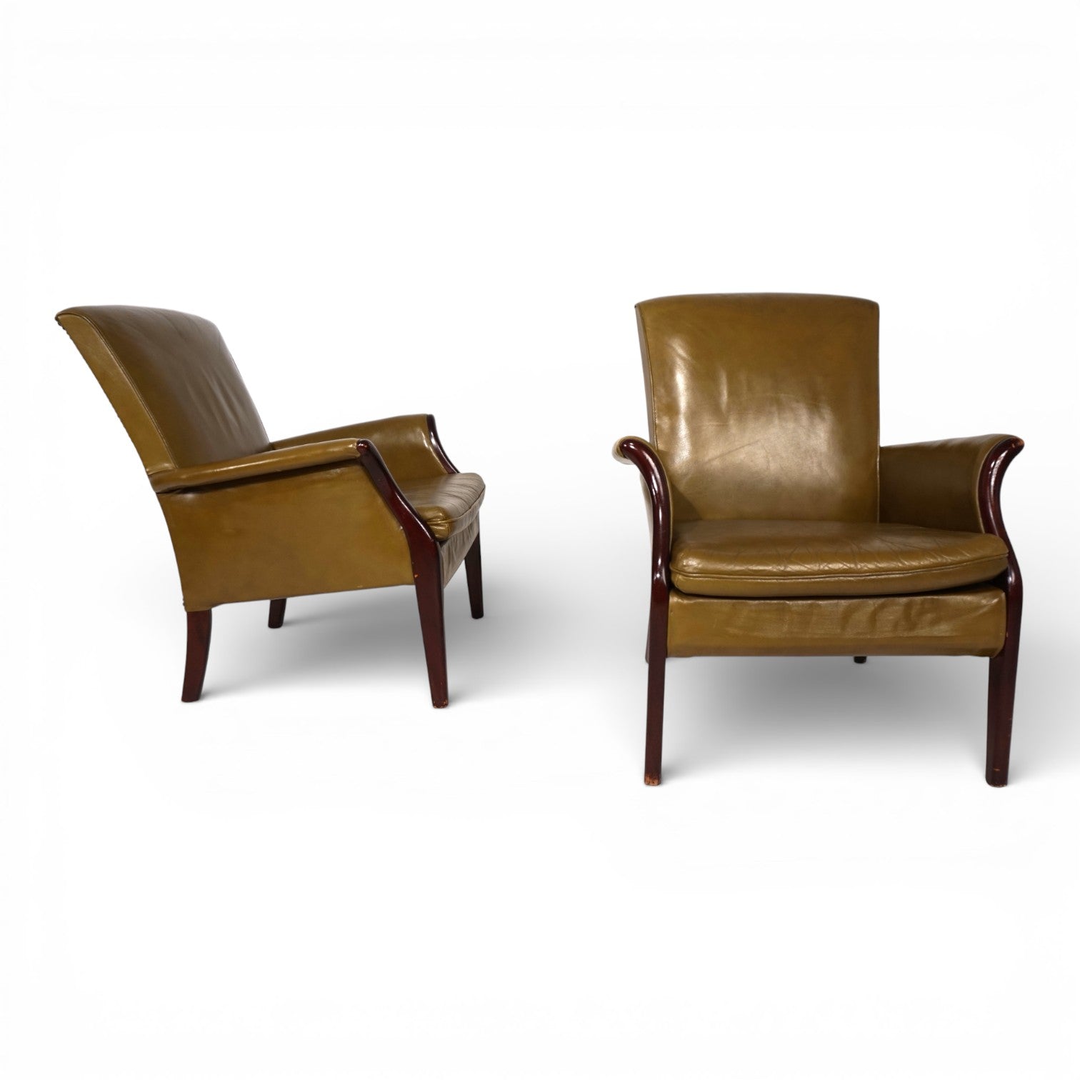 Set_of_2_moss_green_Froxfield_leather_armchairs_by_Parker_Knoll,_1960