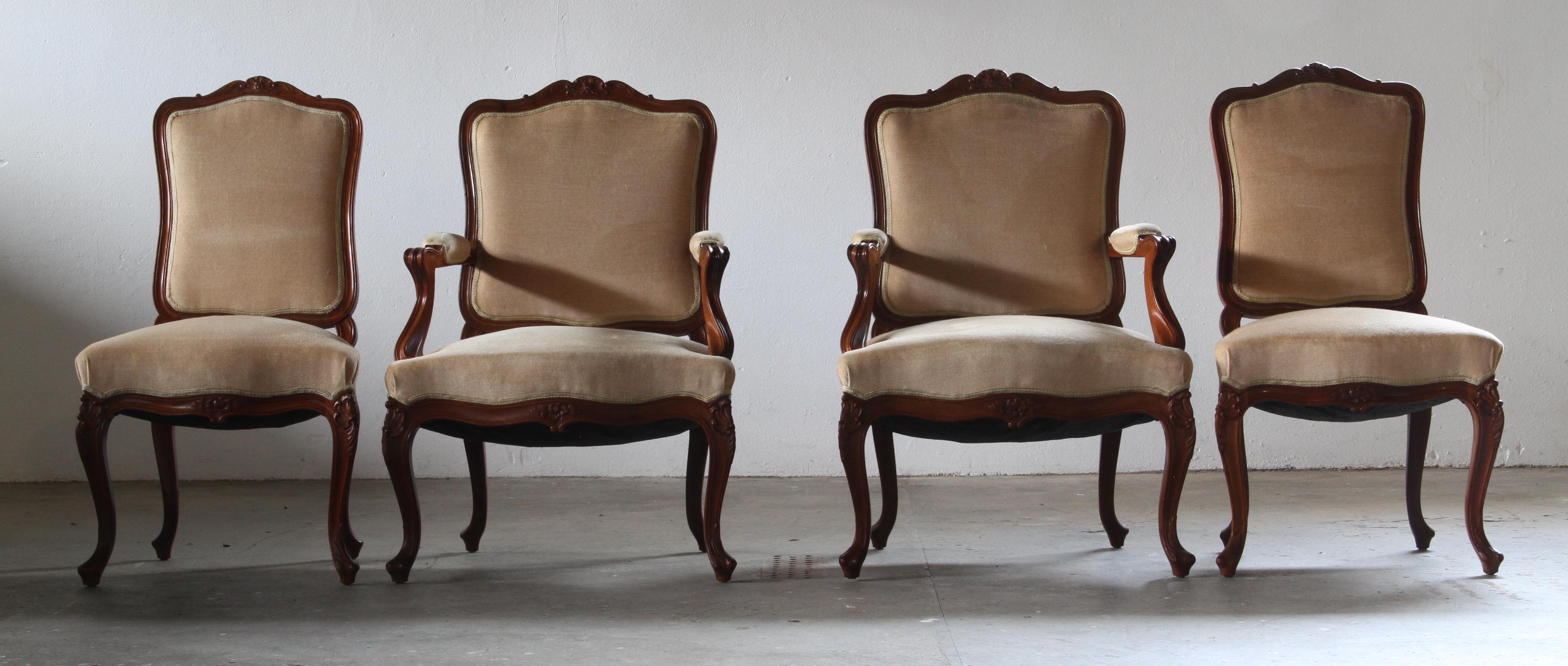 Set_of_4_Antique_Danish_Rococo_Revival_Lounge_Chairs_with_Carved_Wooden_Frames_and_Velvet_Upholstery,_19th_Century