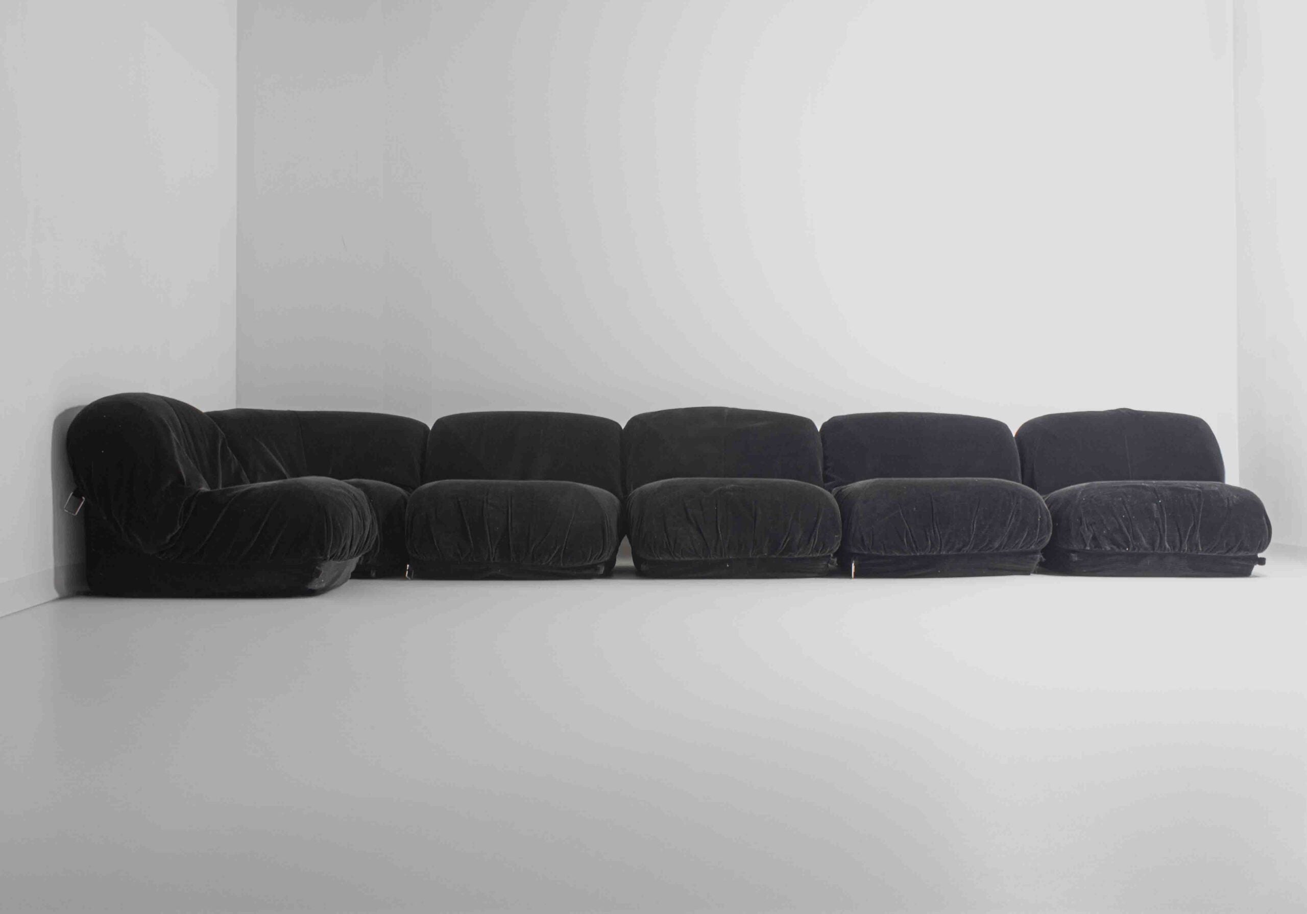 Seven-Piece_“Patate”_Modular_Sofa_by_Airborne_in_Black_Velvet,_1970s