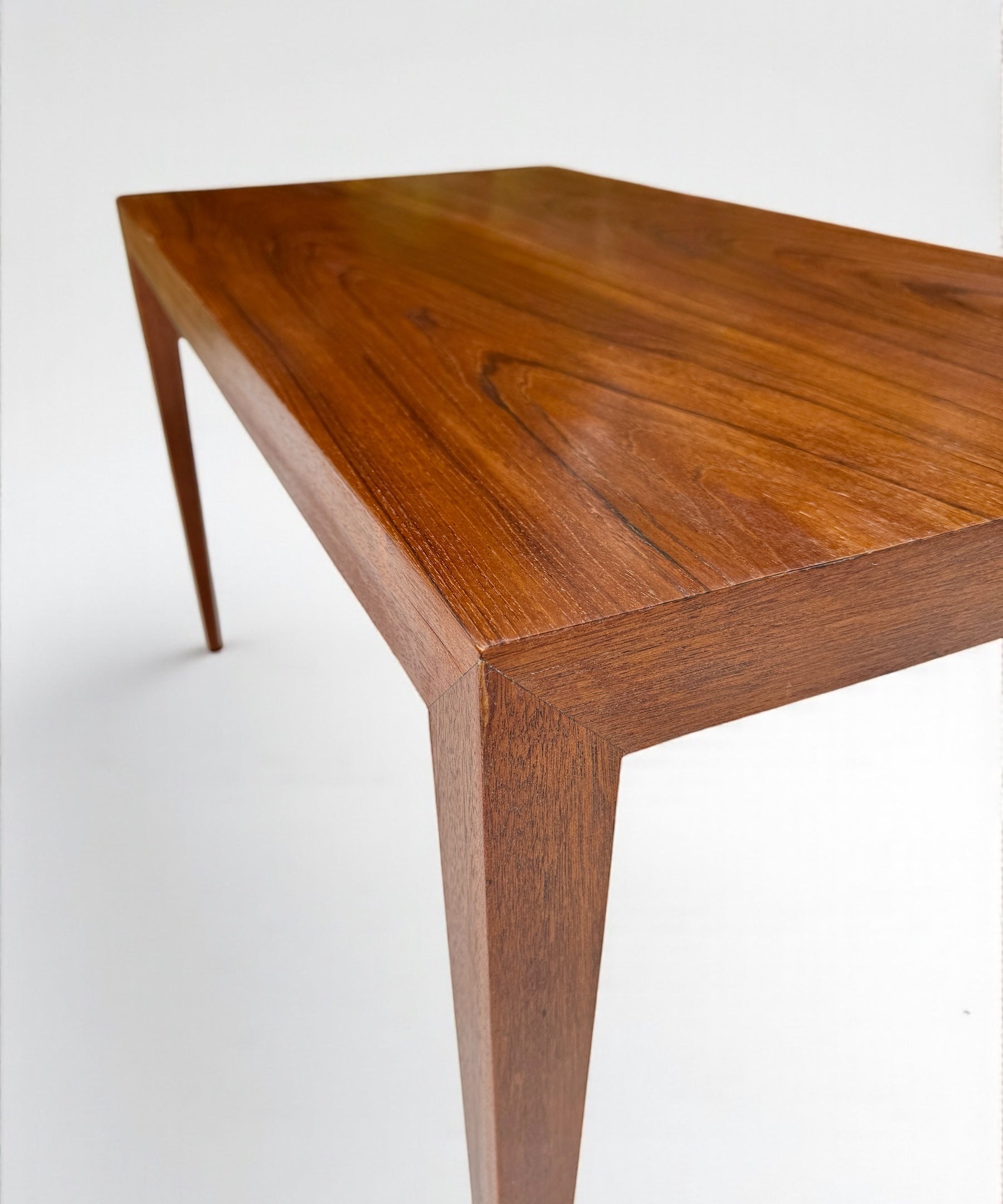 Severin_Hansen_Rosewood_Side_Table_for_Haslev_Mobelfabrik,_Denmark_1960's