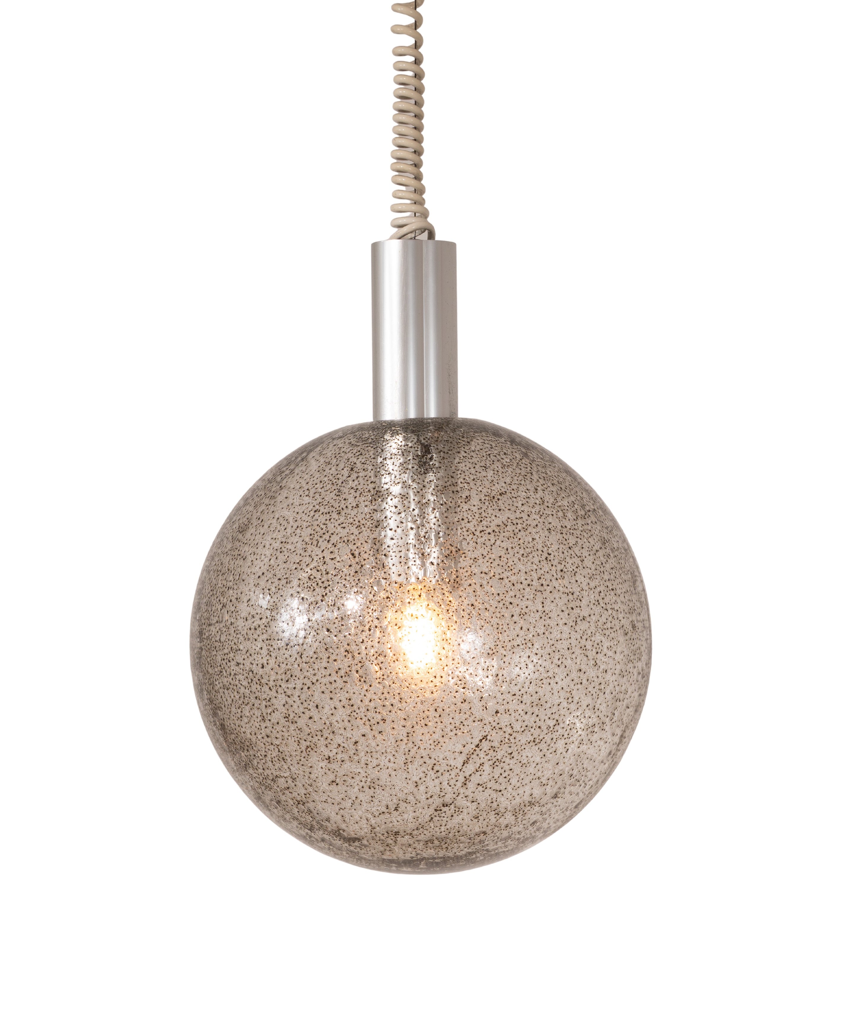 Sfera_Hanging_Lamp_by_Afra_&_Tobia_Scarpa_Italy_1964_Flos