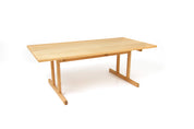 Model_6286_Shaker_Dining_Table_by_Børge_Mogensen_for_Fredericia_Stolefabrik