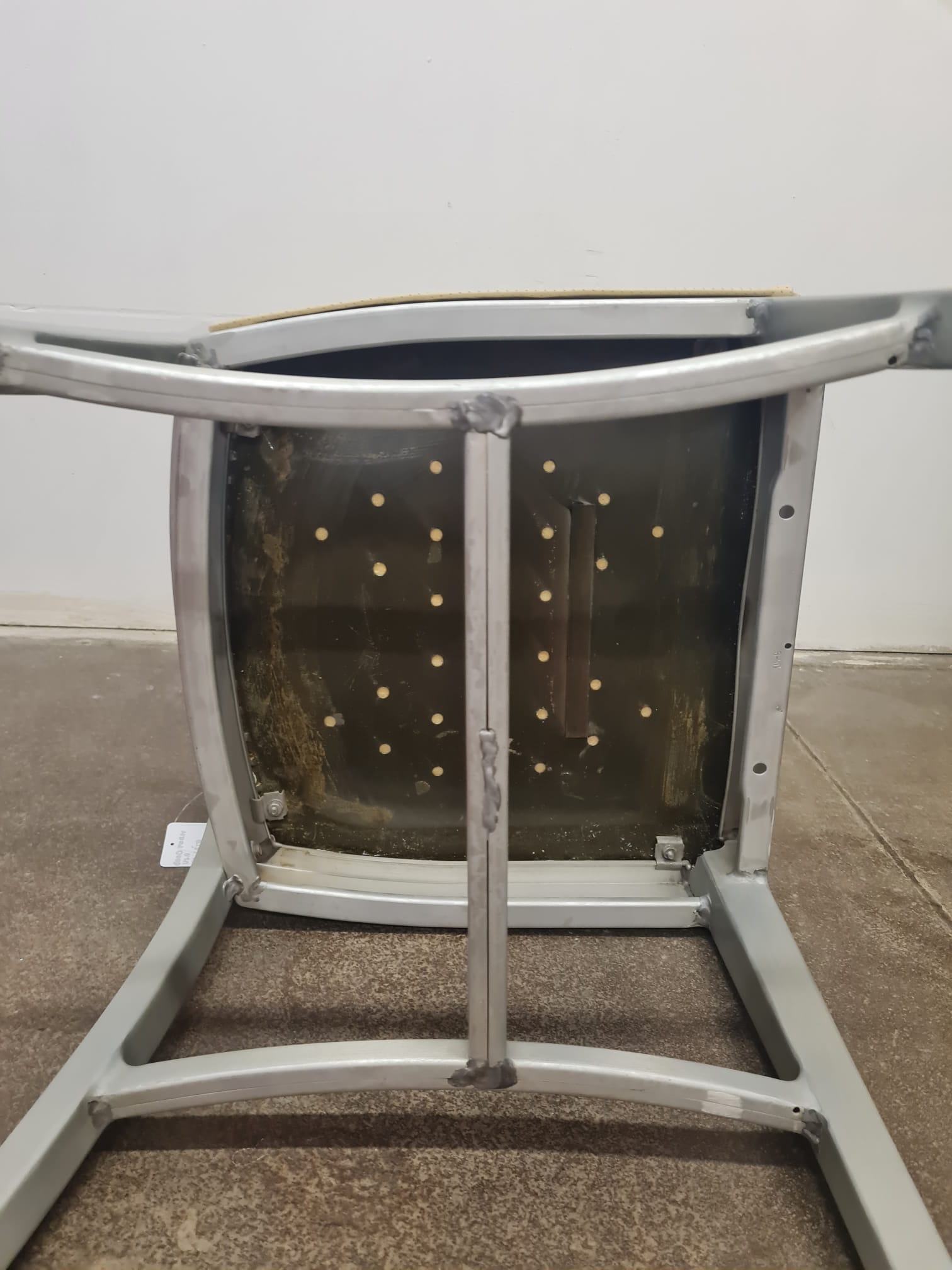 Shaw_Walker,_Aluminium_chair,_USA_50ies