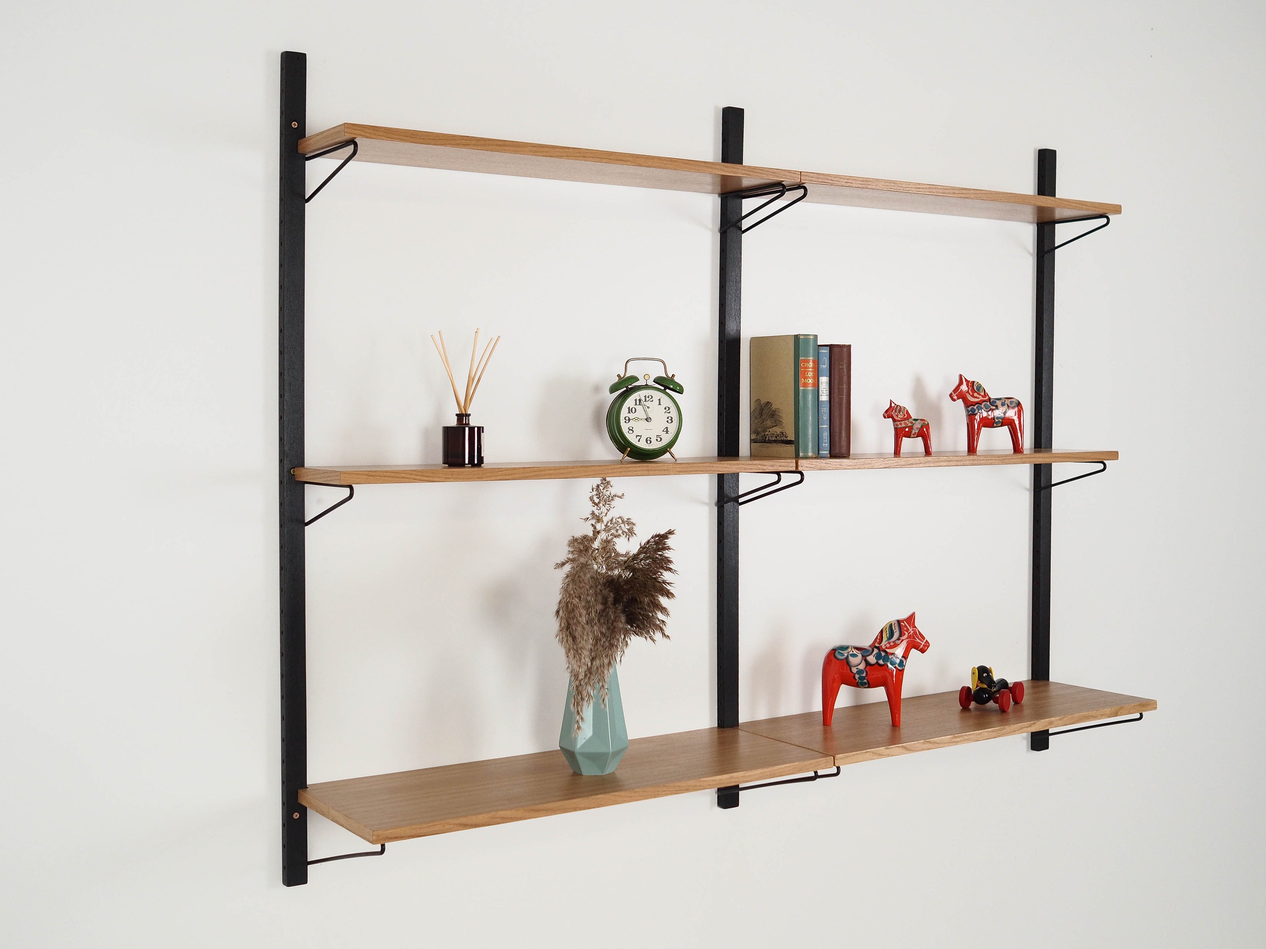 Shelving_Unit,_Solid_Oak,_1970s,_Denmark