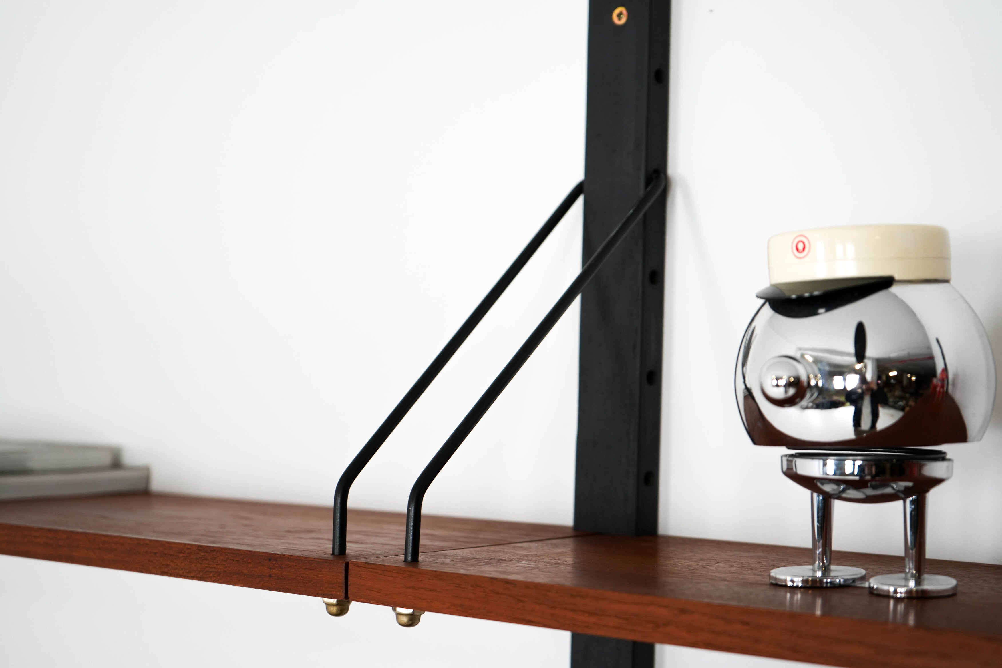 Danish_Teak_Shelving_Unit,_1960s,_Denmark