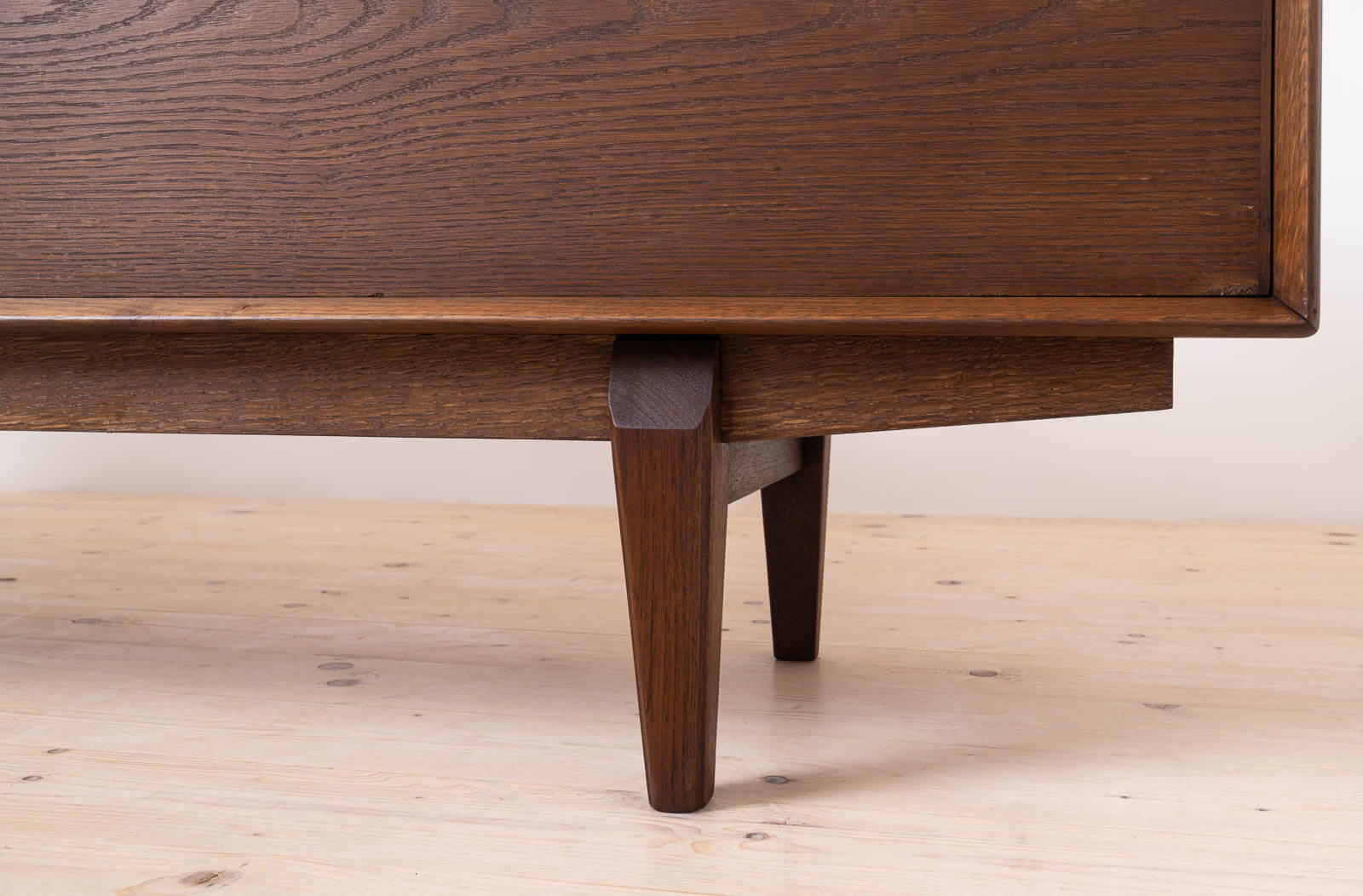 Sideboard_by_Skovby_Møbler,_Model_No._65,_Chocolate_Brown_Stained_Oak,_Danish_Design