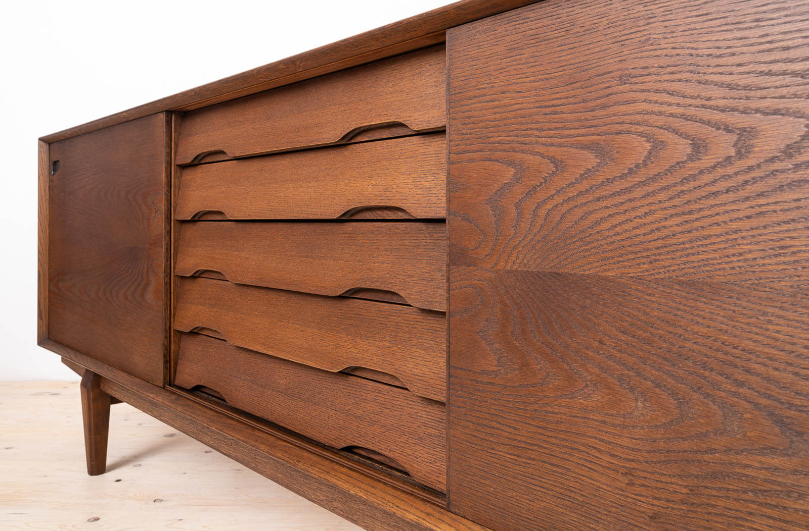 Sideboard_by_Skovby_Møbler,_Model_No._65,_Chocolate_Brown_Stained_Oak,_Danish_Design