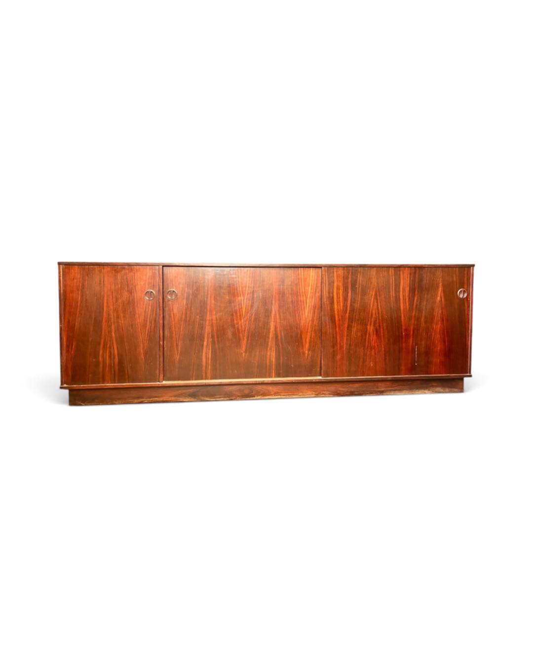 Mid-Century_Modern_Sideboard_by_Sven_Andersen_for_Brødrene_Andersen_Møbelfabrikk,_Norway