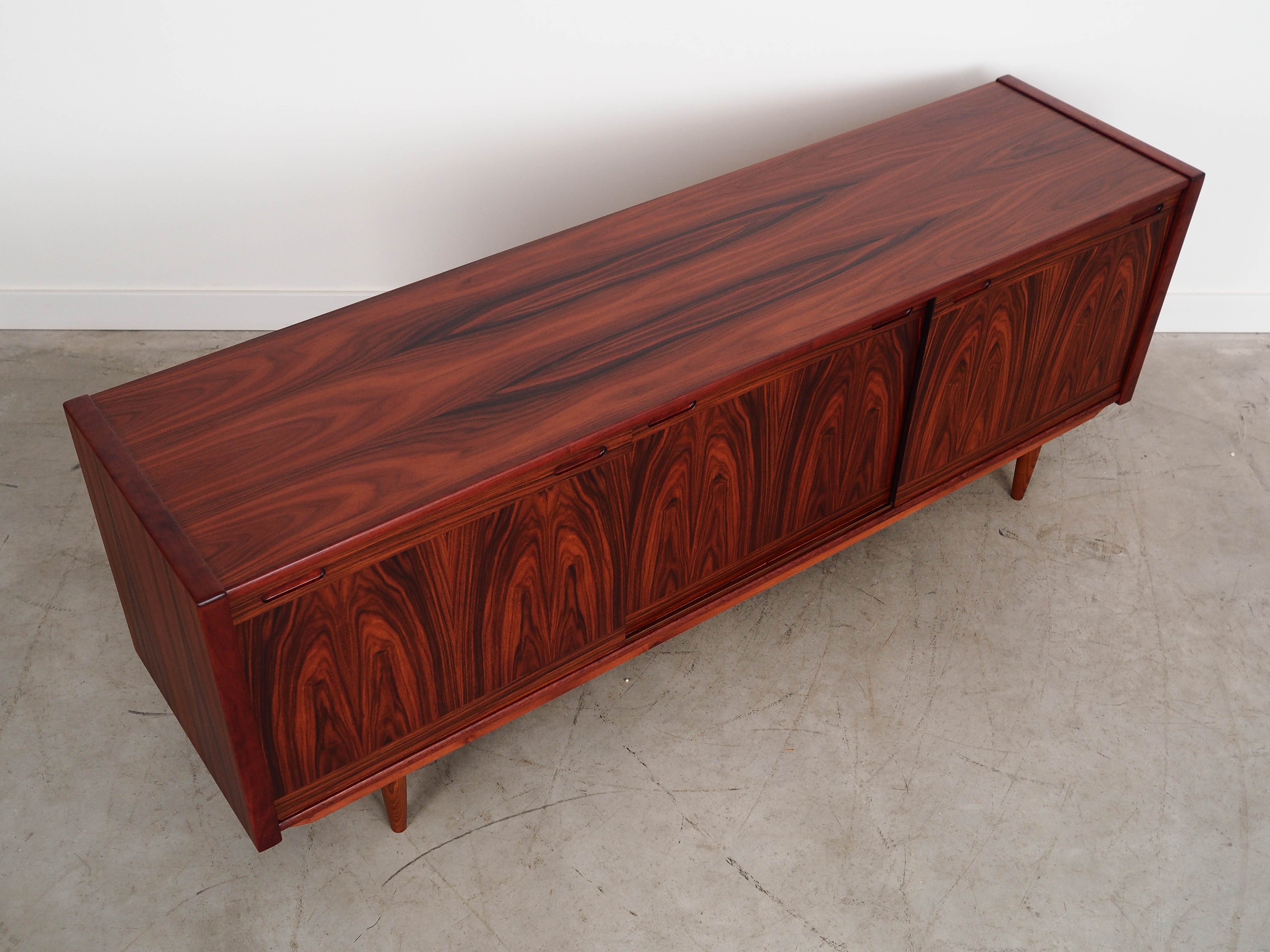 Sideboard,_Skovby_Møbelfabrik,_Rosewood,_1970s,_Denmark