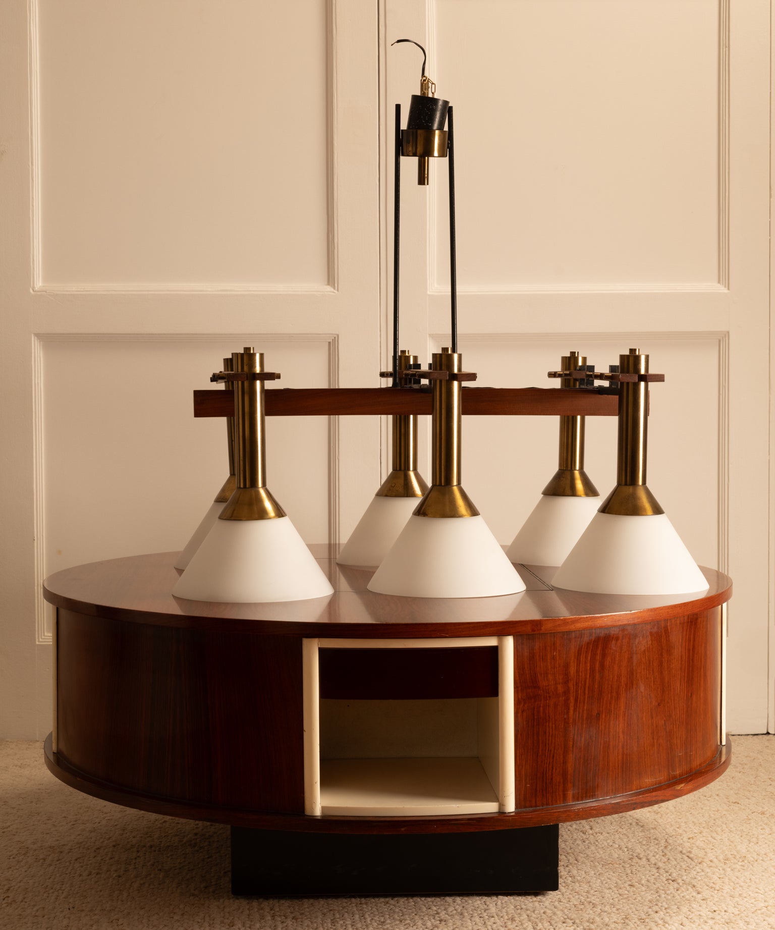 Six_Light_Pendant_Lamp,_Mid_Century_Modern_Lighting,_1960s,_Italy