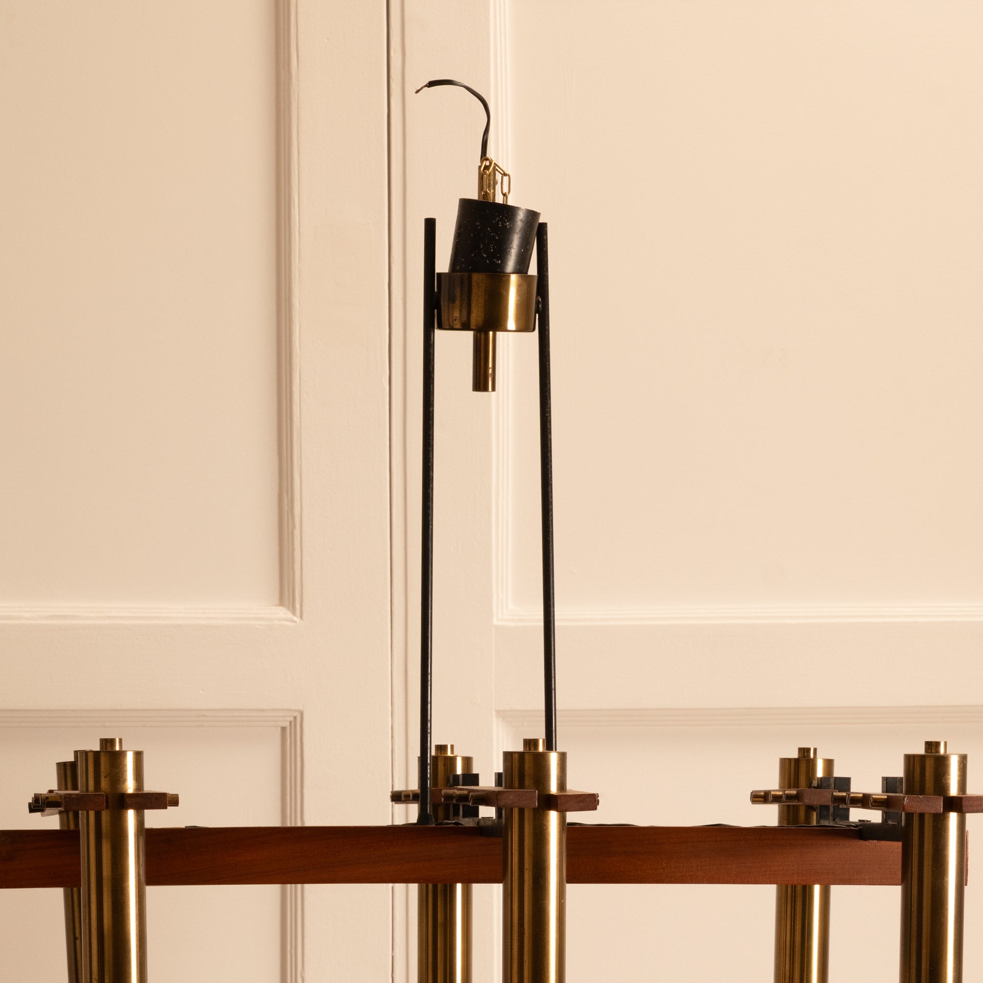 Six_Light_Pendant_Lamp,_Mid_Century_Modern_Lighting,_1960s,_Italy