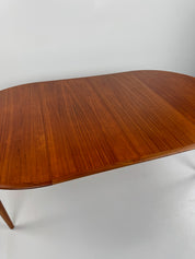 1960s_Extendable_Teak_Dining_Table_by_Skovmand_&_Andersen,_Denmark