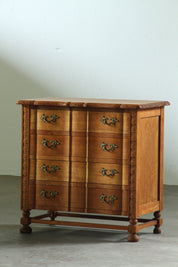 Small_Danish_Oak_Chest_of_Drawers_with_Brass_Handles,_Denmark,_1960s