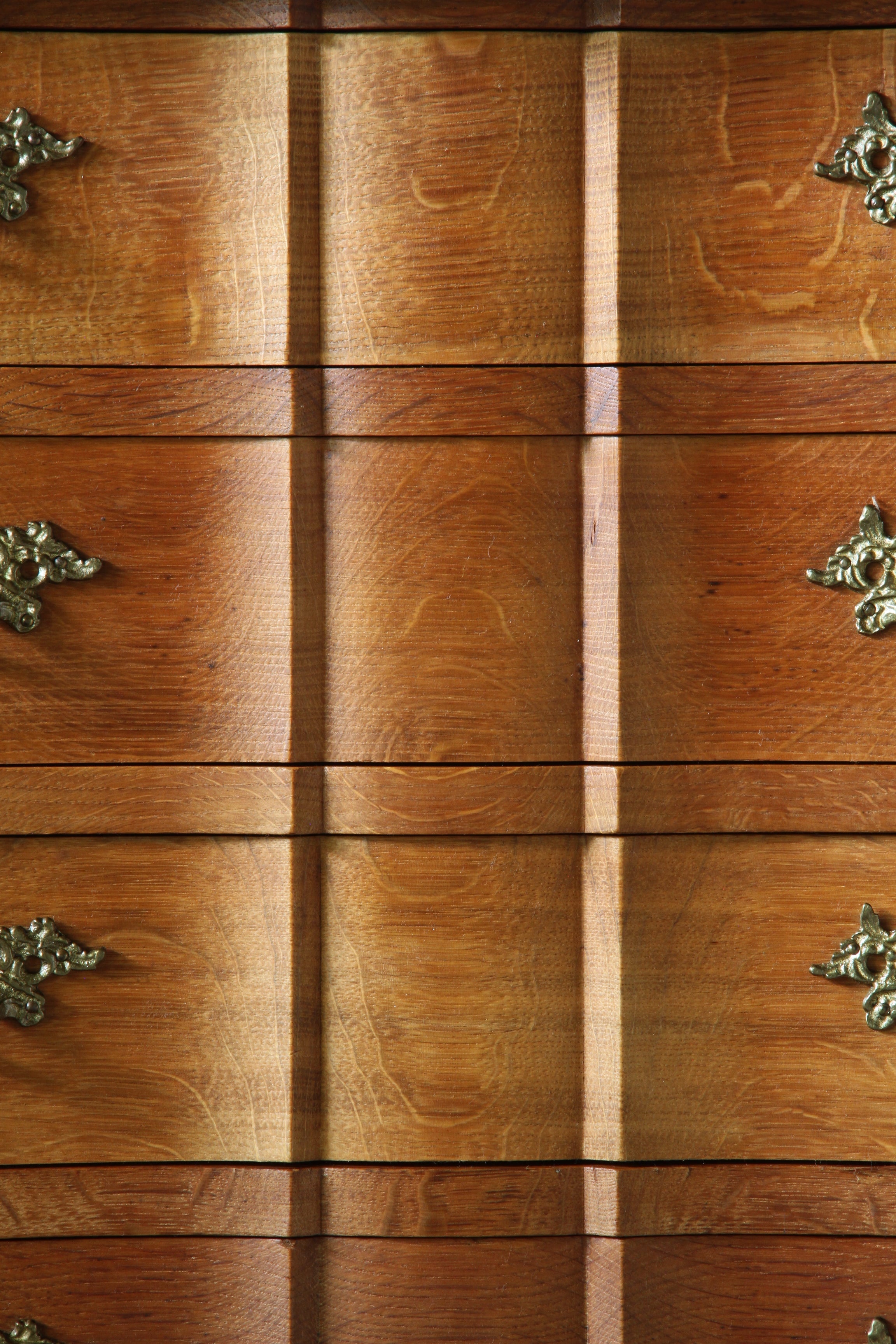Small_Danish_Oak_Chest_of_Drawers_with_Brass_Handles,_Denmark,_1960s