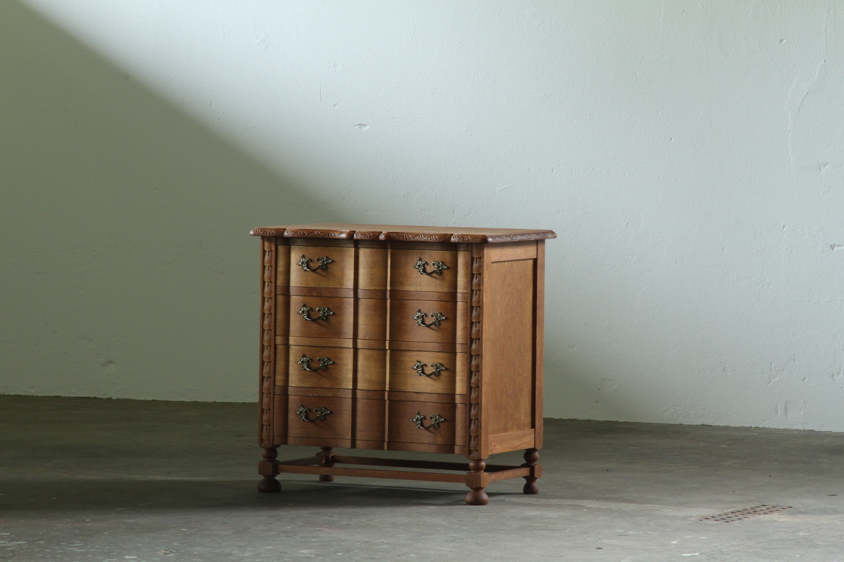Small_Danish_Oak_Chest_of_Drawers_with_Brass_Handles,_Denmark,_1960s