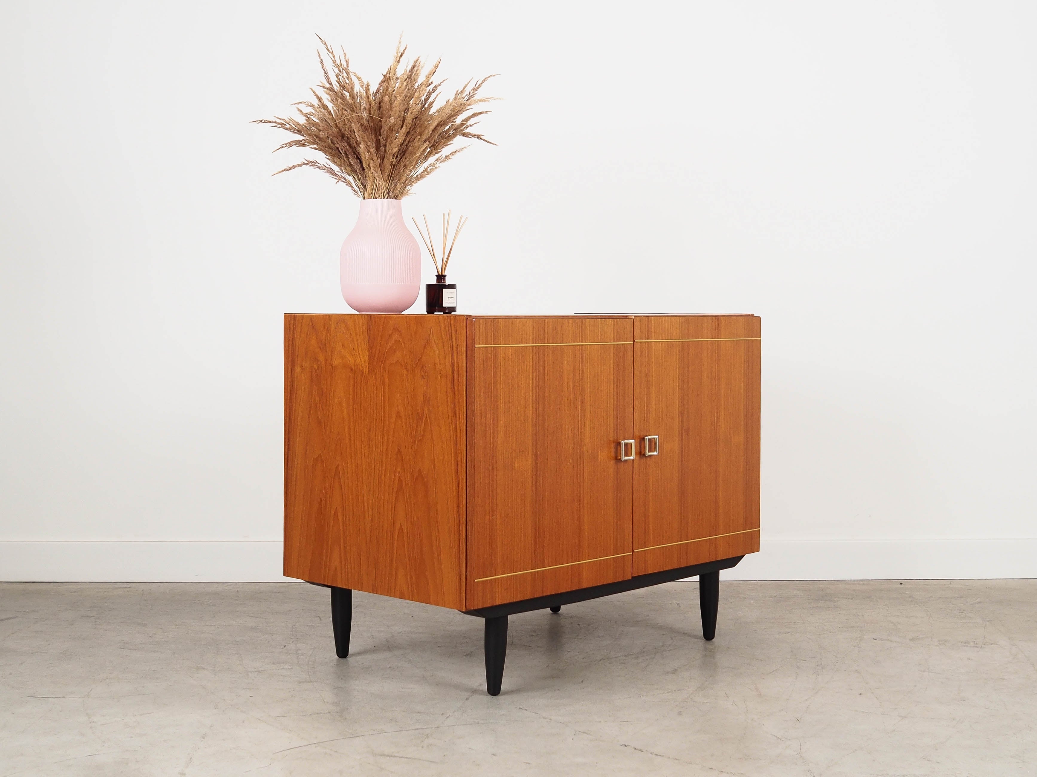Small_Cabinet,_Teak_Wood,_1970s,_Denmark
