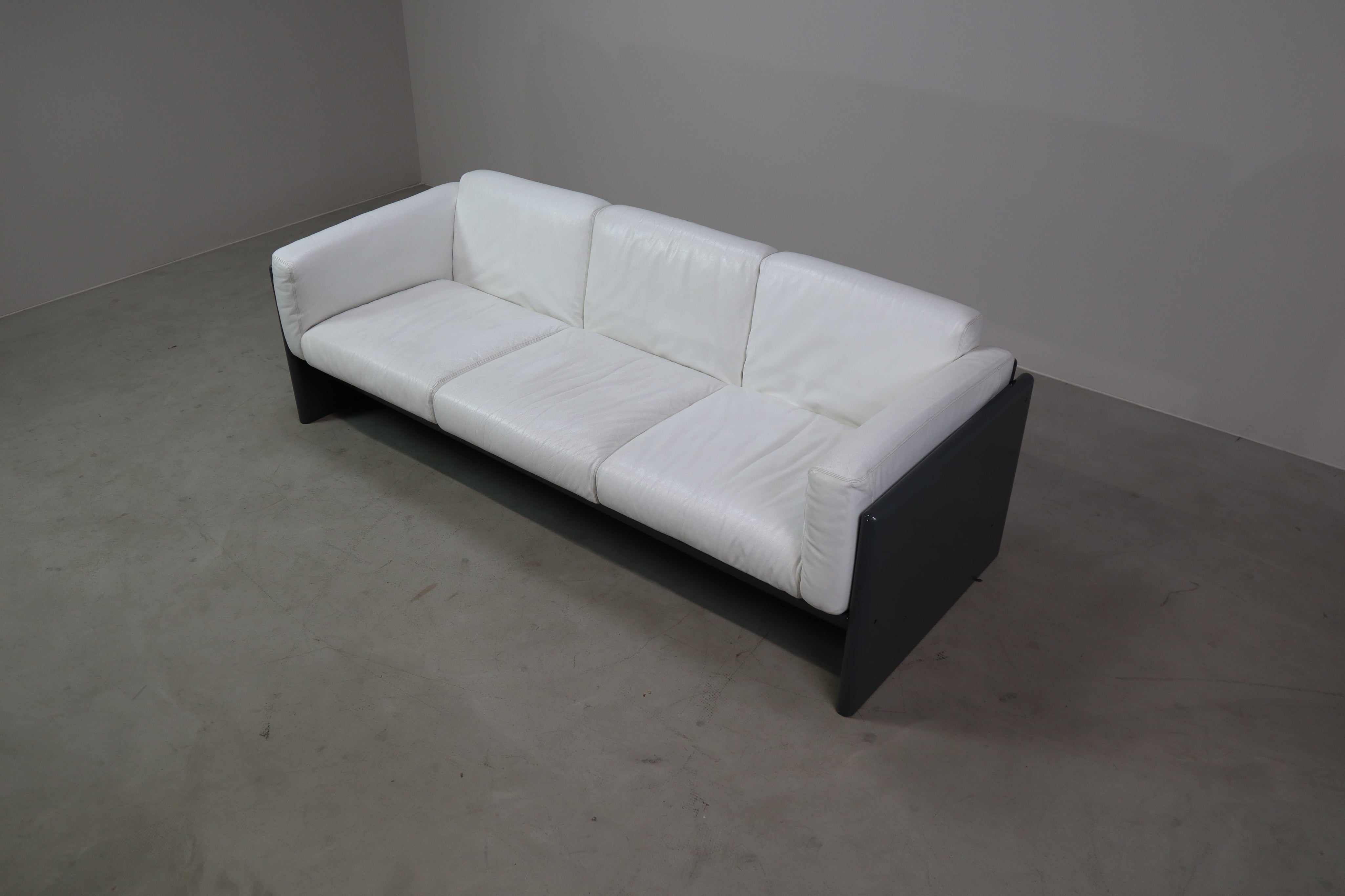 “Arnolfo”_Sofa_by_Mauro_Marzocchi_for_Simon_International,_Italy_1971