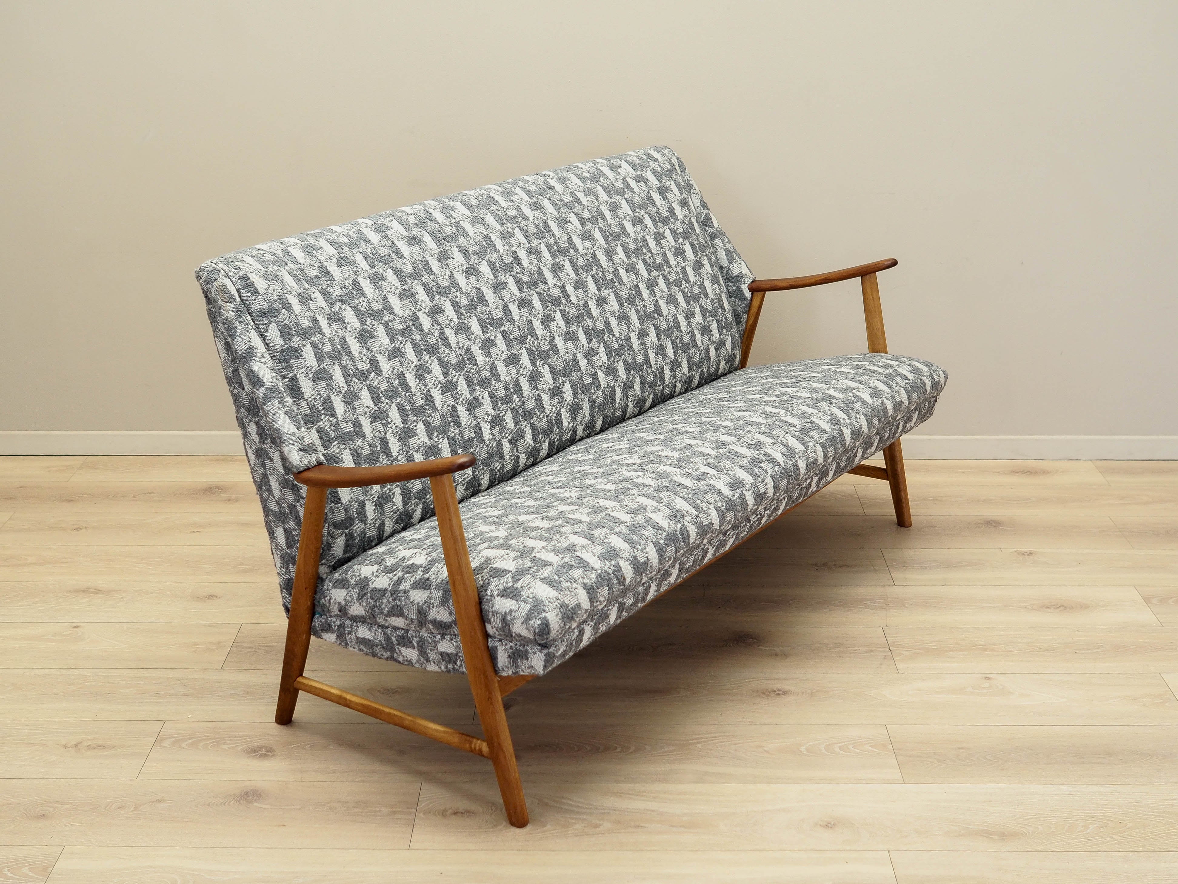 Danish_Modern_Oak_and_Teak_Sofa_by_Unknown_Designer,_1970s,_Denmark